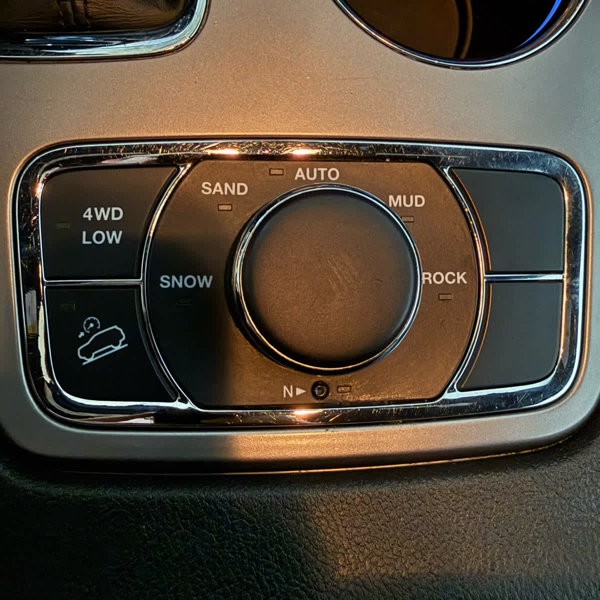 Thumbnail: 2020 Jeep Grand Cherokee - 27