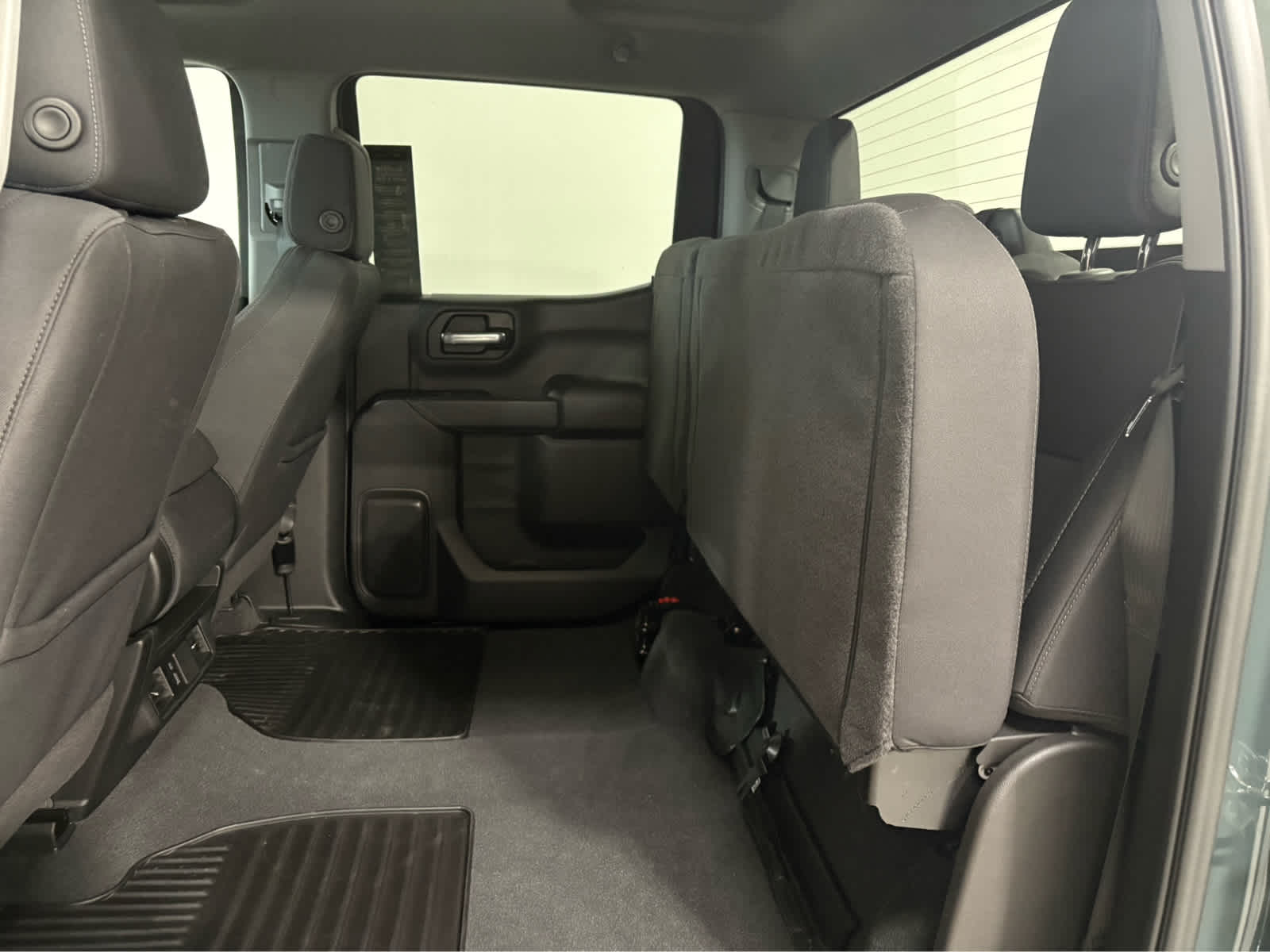 Thumbnail: 2025 Chevrolet Silverado 1500 - 15