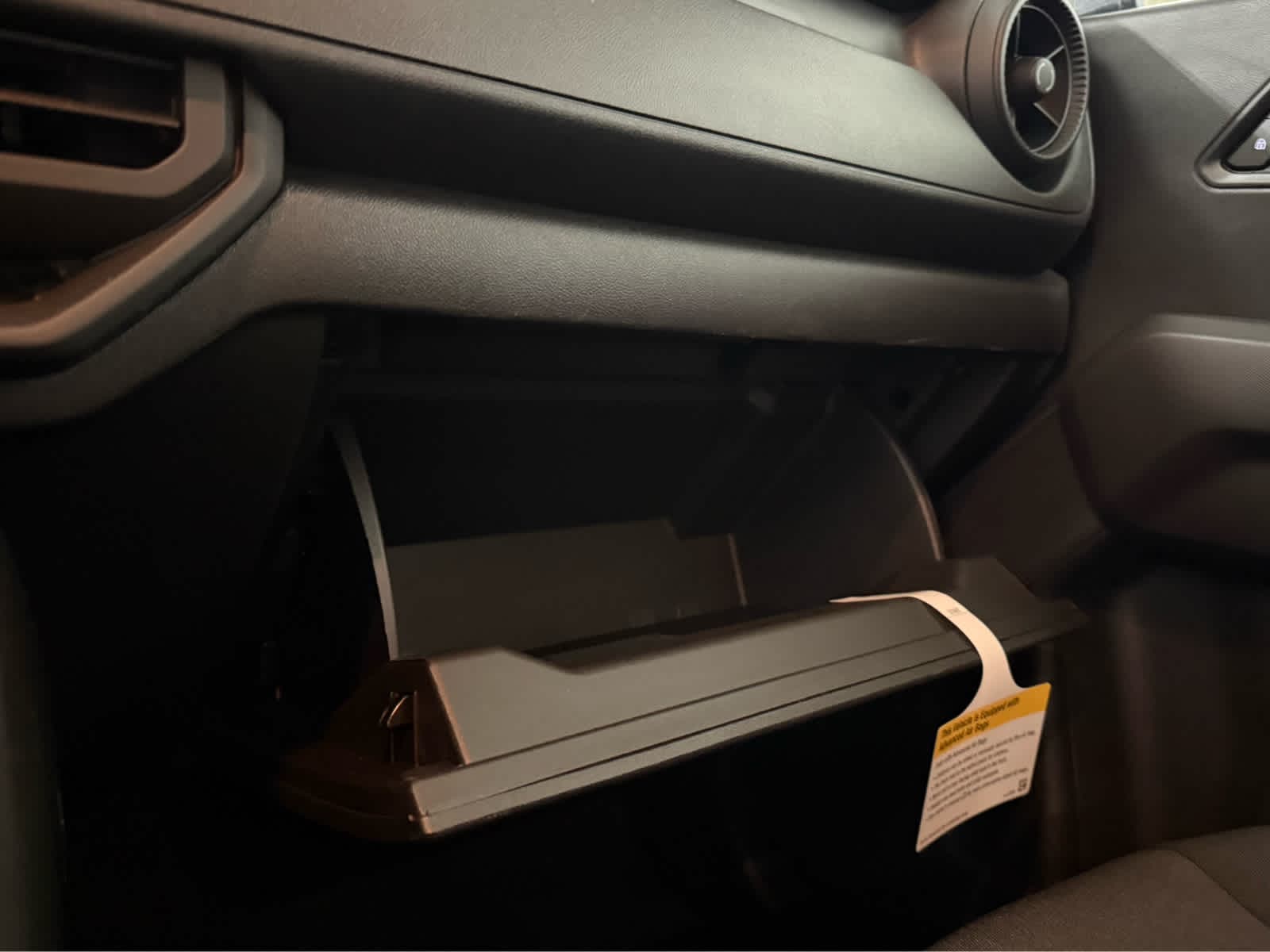 Thumbnail: 2026 Chevrolet Colorado - 21