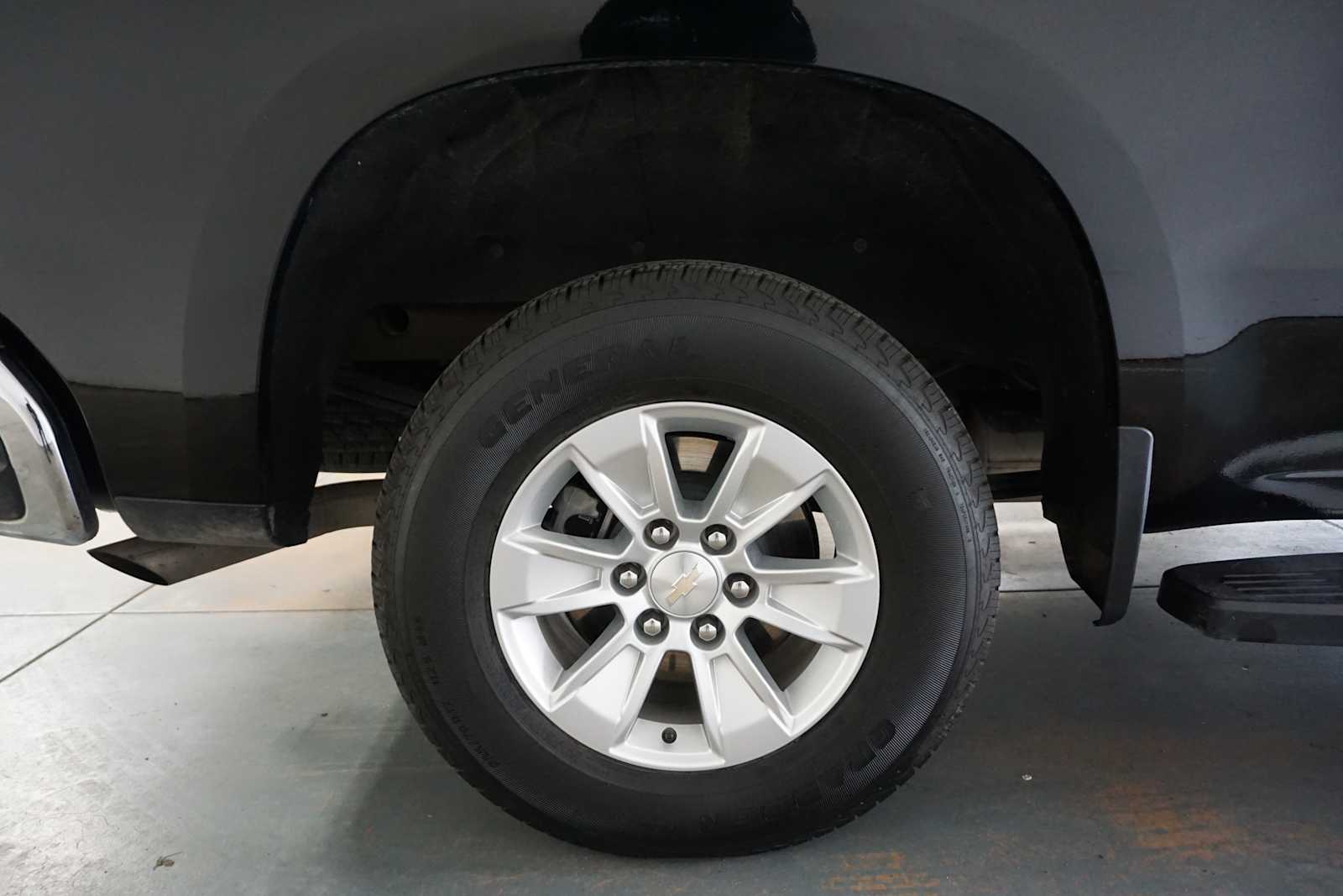 Thumbnail: 2024 Chevrolet Silverado 1500 - 10