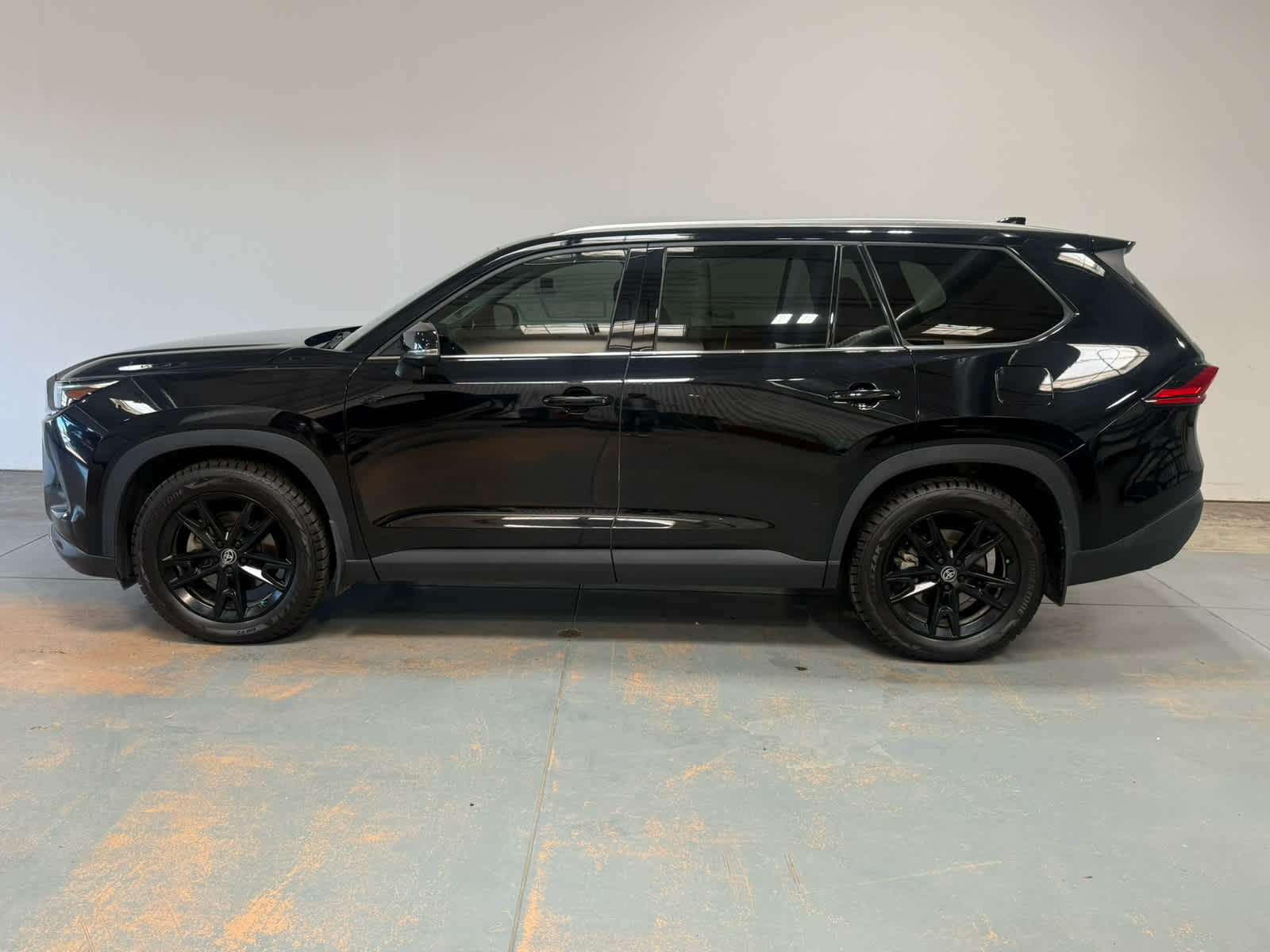 Thumbnail: 2024 Toyota Grand Highlander - 2