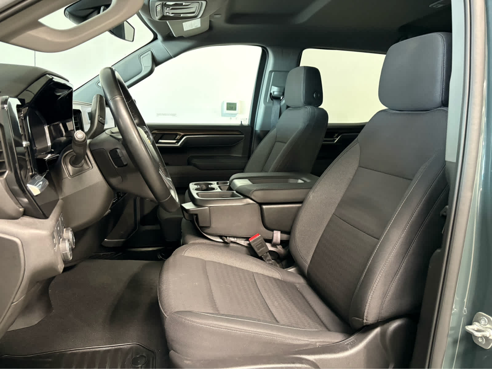 Thumbnail: 2025 Chevrolet Silverado 1500 - 15