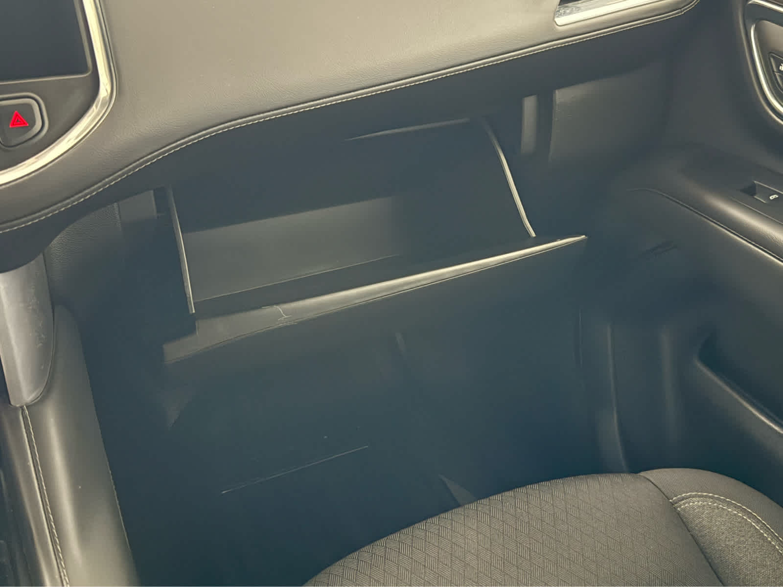 Thumbnail: 2024 GMC Yukon XL - 22