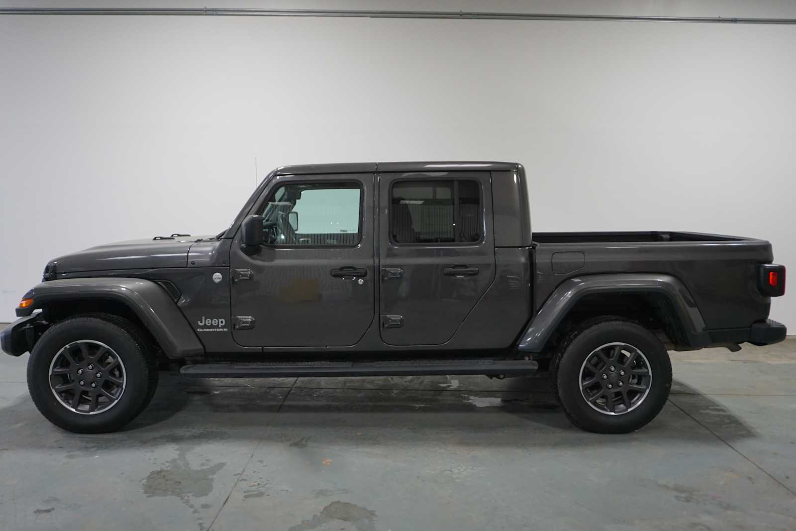 Thumbnail: 2023 Jeep Gladiator - 3