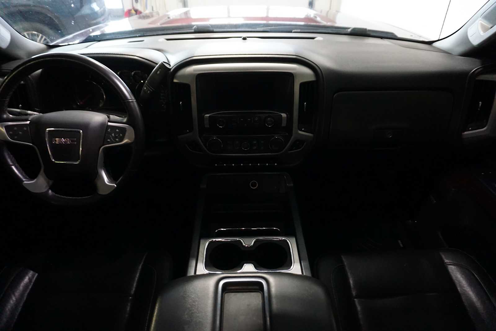 Thumbnail: 2015 GMC Sierra 2500 - 18