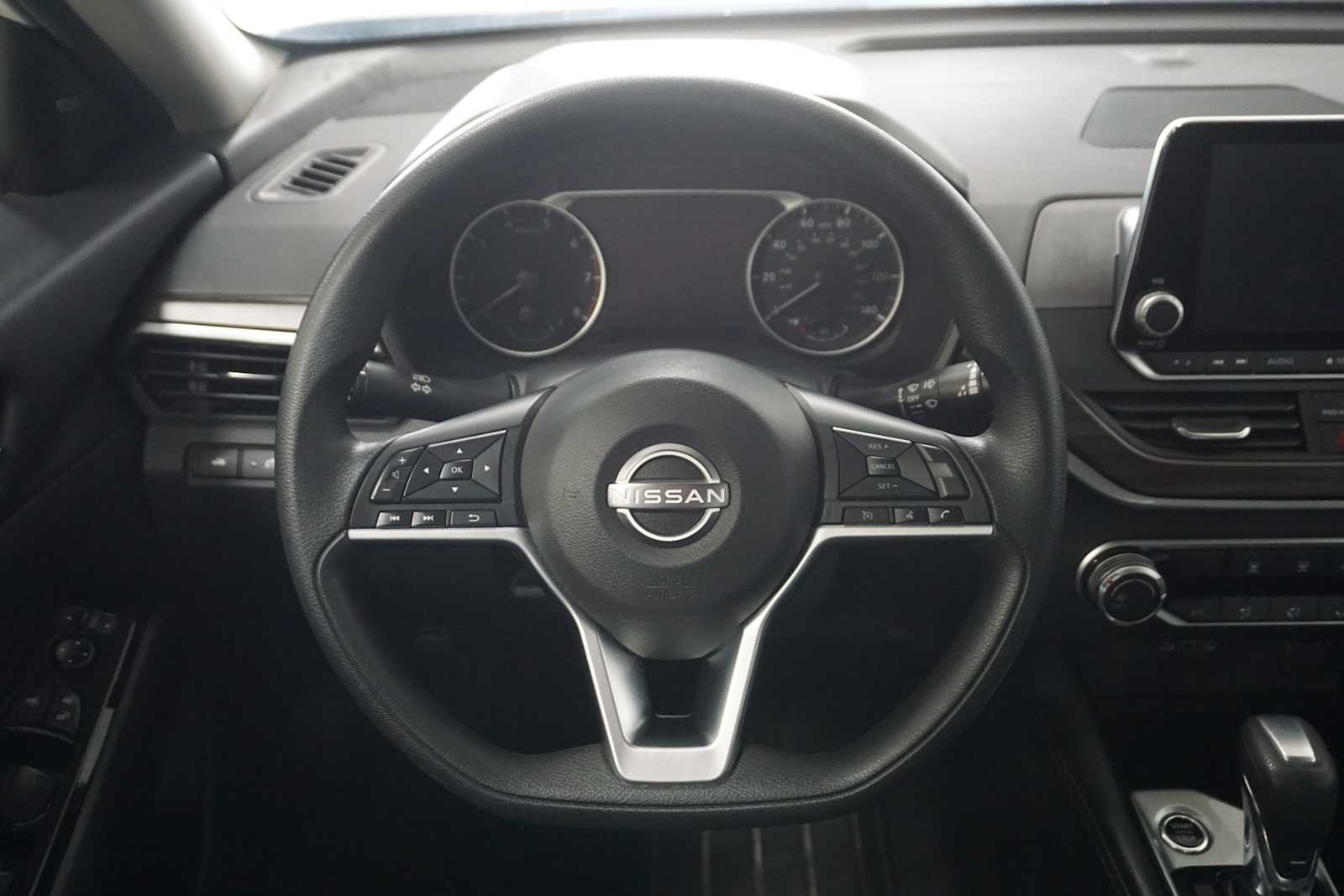 Thumbnail: 2023 Nissan Altima - 19