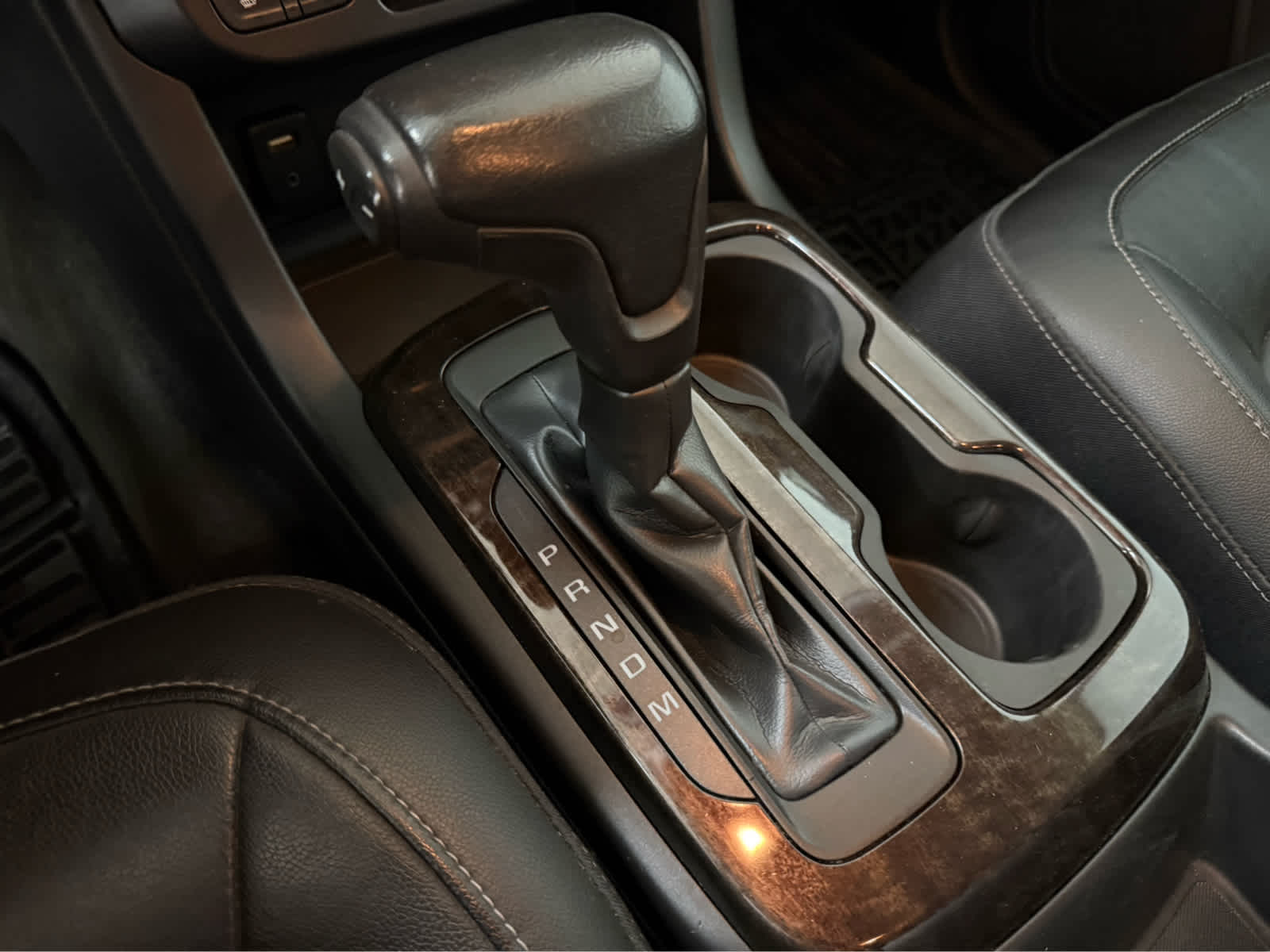 Thumbnail: 2015 GMC Canyon - 24