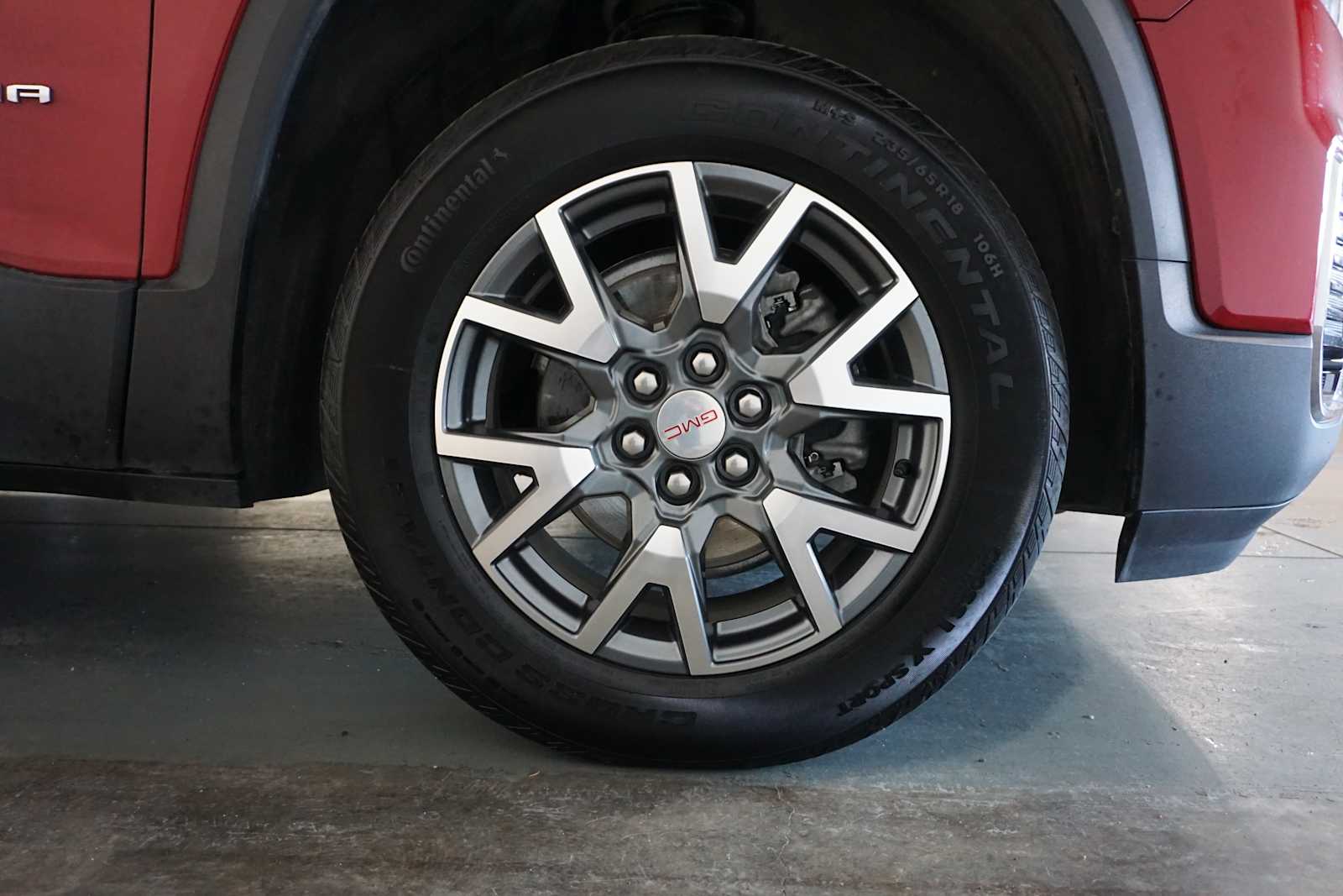 Thumbnail: 2023 GMC Acadia - 11