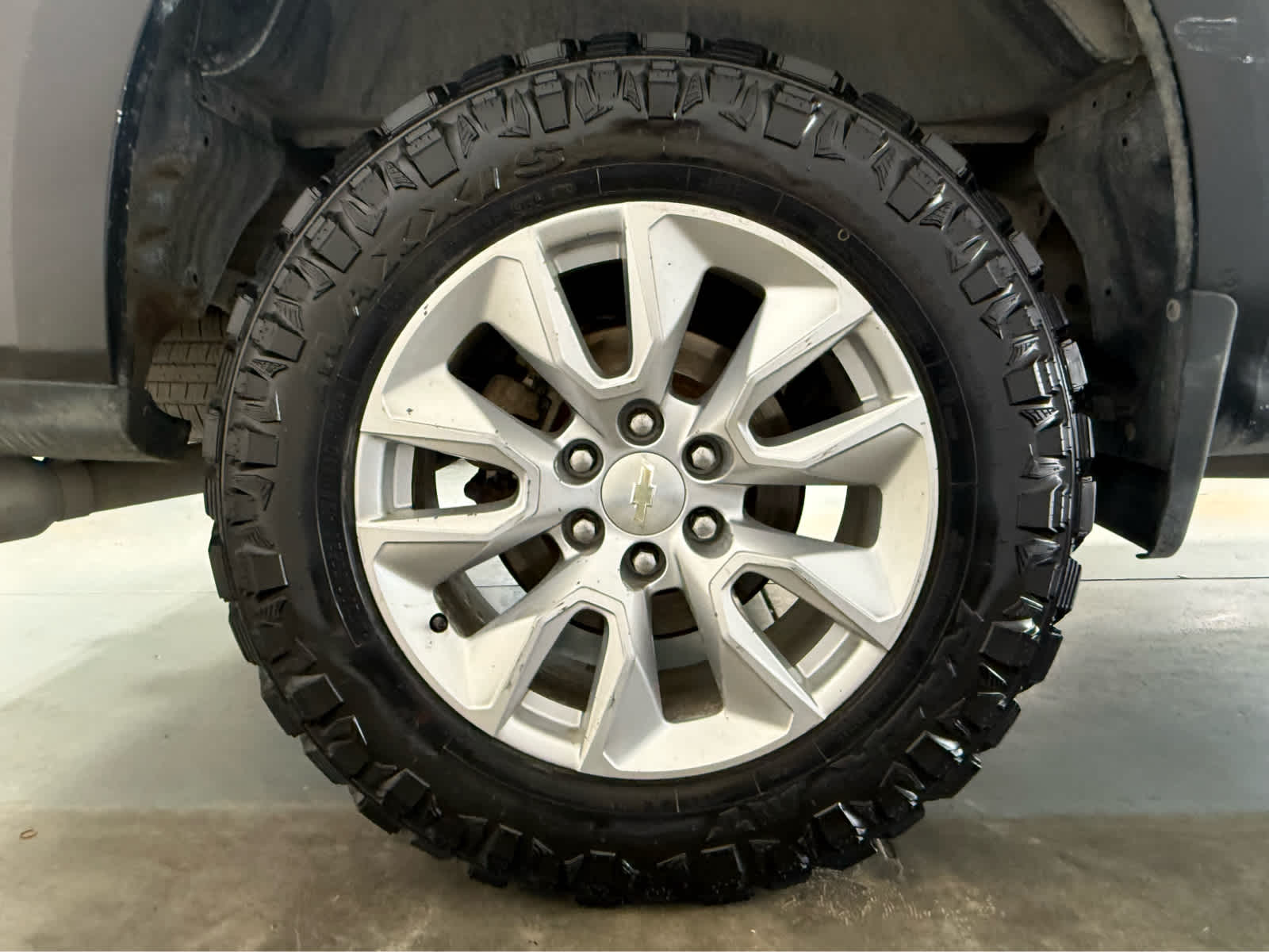 Thumbnail: 2019 Chevrolet Silverado 1500 - 10