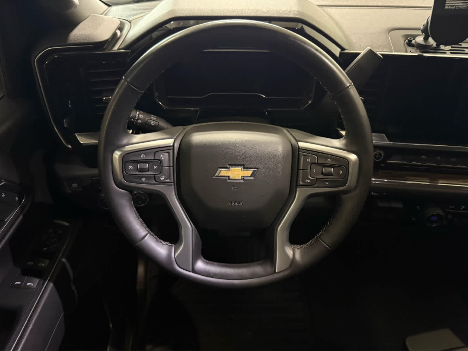 Thumbnail: 2024 Chevrolet Silverado 1500 - 18