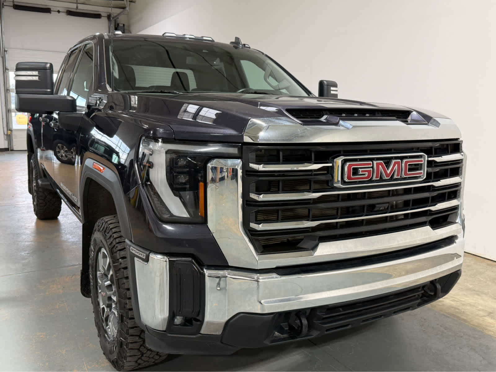 Thumbnail: 2024 GMC Sierra 2500 - 5
