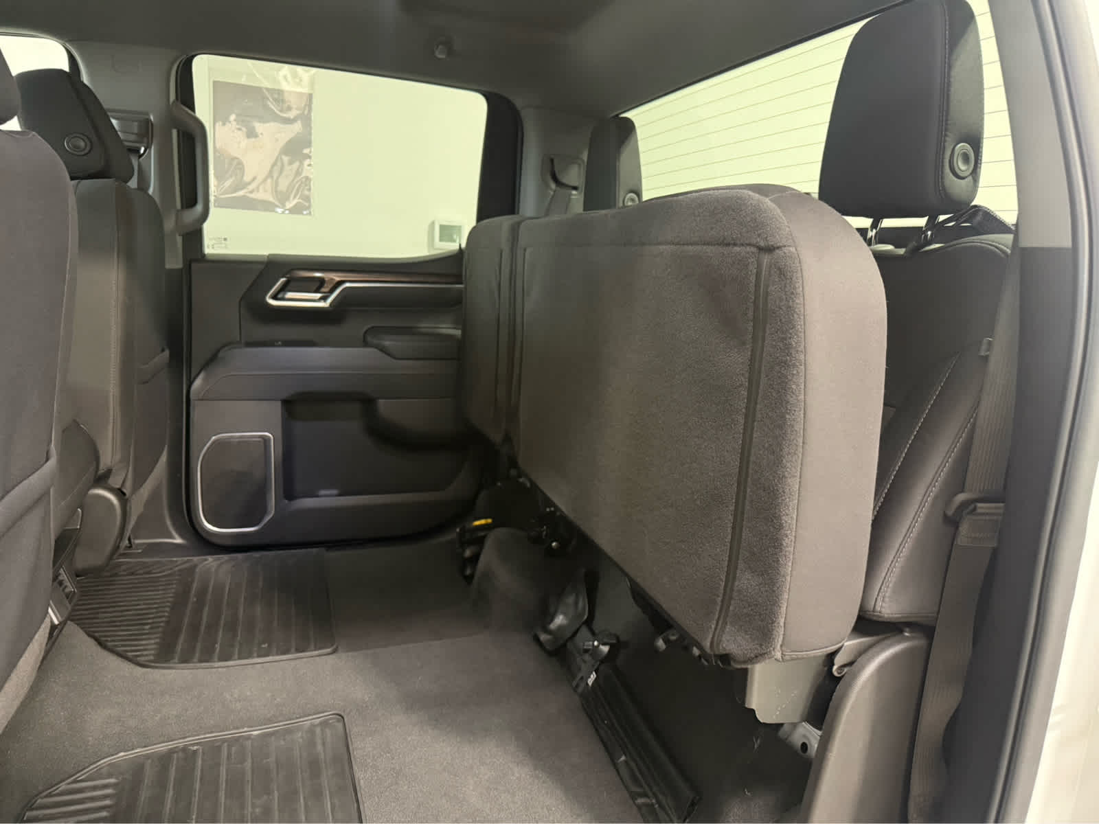 Thumbnail: 2025 Chevrolet Silverado 1500 - 16
