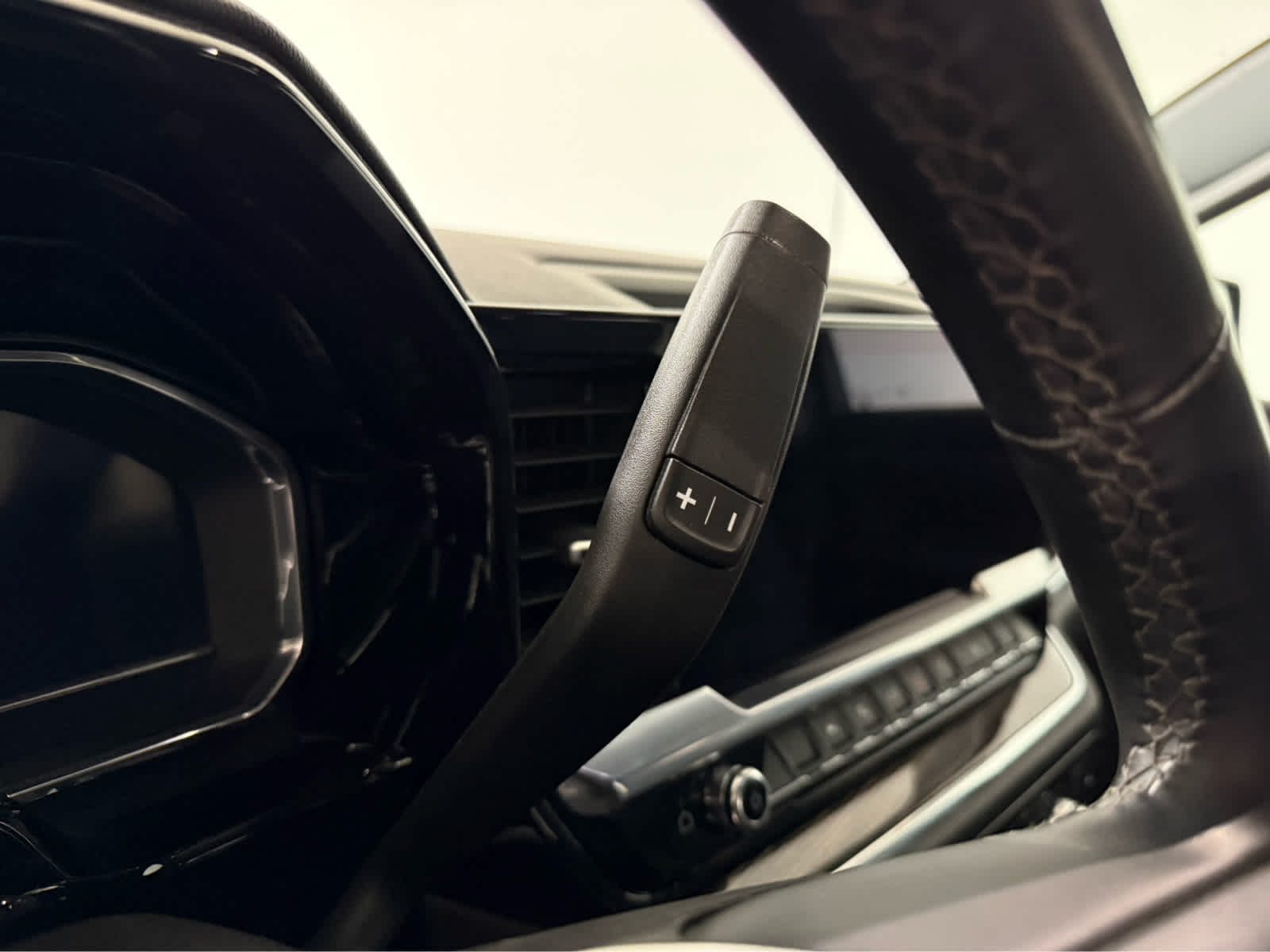 Thumbnail: 2023 GMC Sierra 1500 - 26