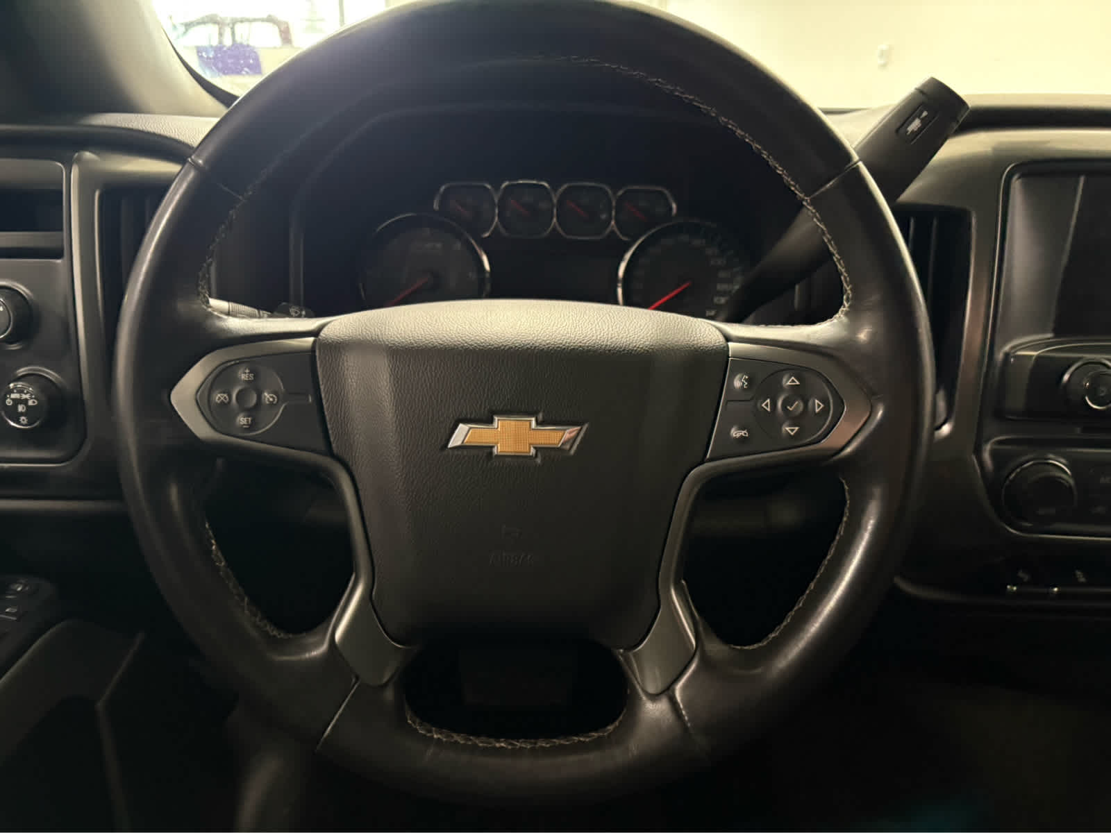 Thumbnail: 2018 Chevrolet Silverado 1500 - 18