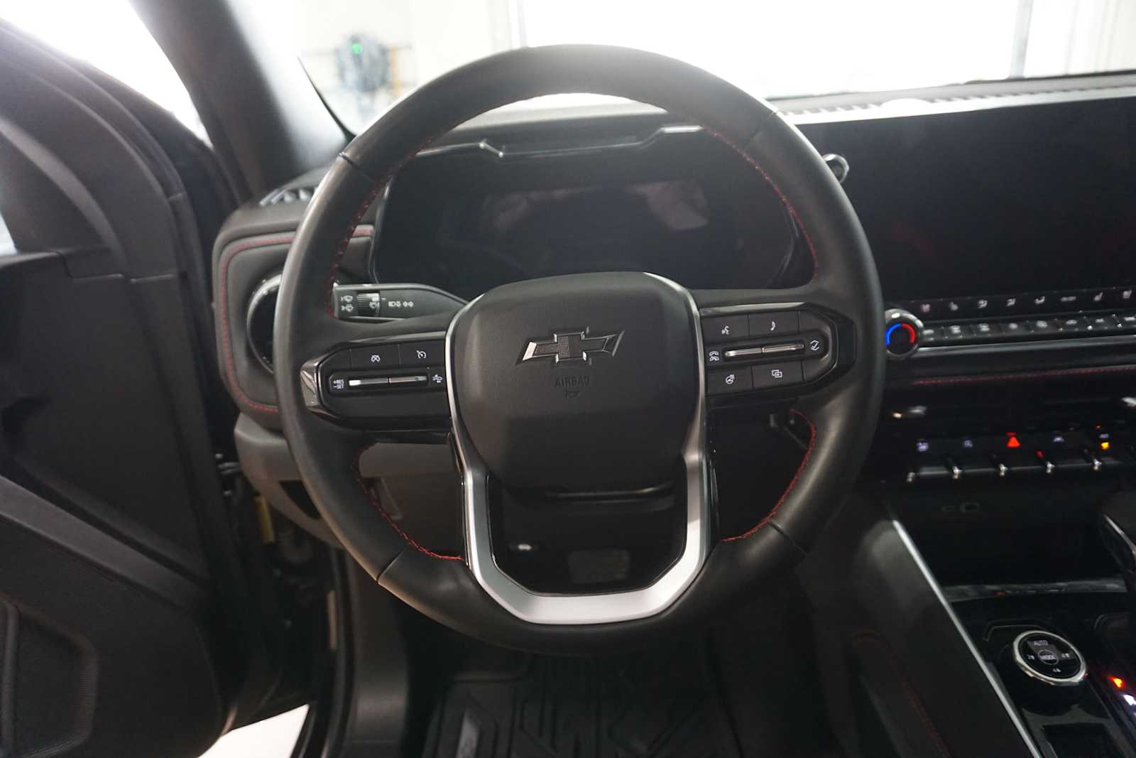 2023 Chevrolet Colorado Z71 18