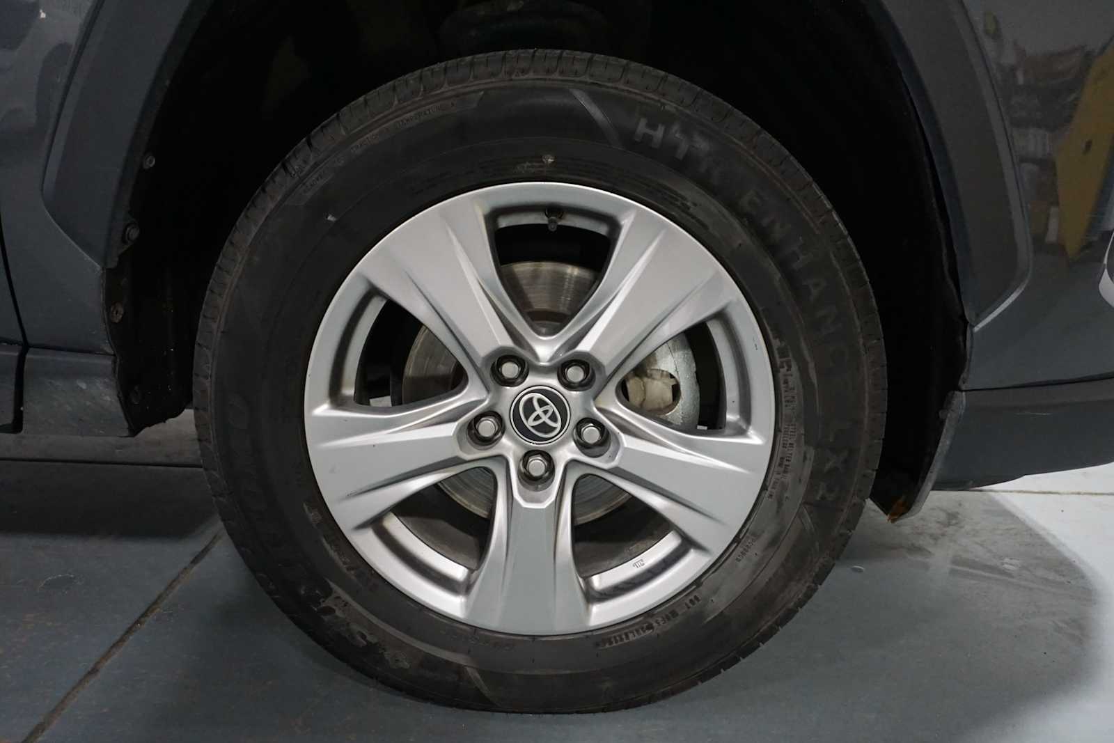 Thumbnail: 2023 Toyota RAV4 - 7