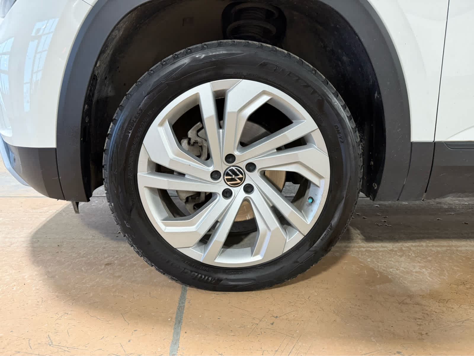 Thumbnail: 2021 Volkswagen Atlas - 8