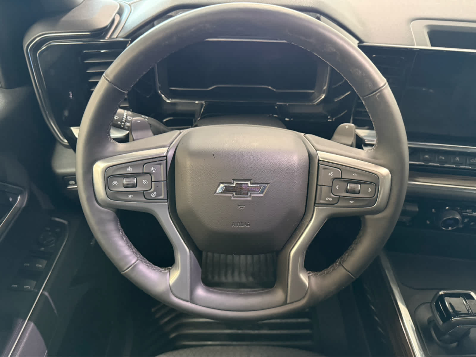 Thumbnail: 2025 Chevrolet Silverado 1500 - 18