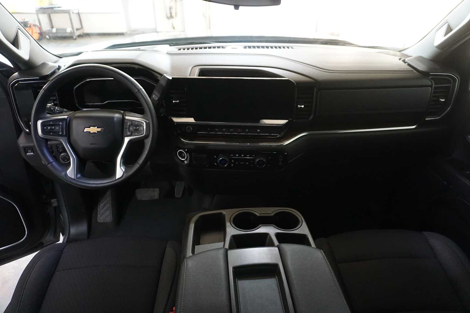 Thumbnail: 2023 Chevrolet Silverado 1500 - 19