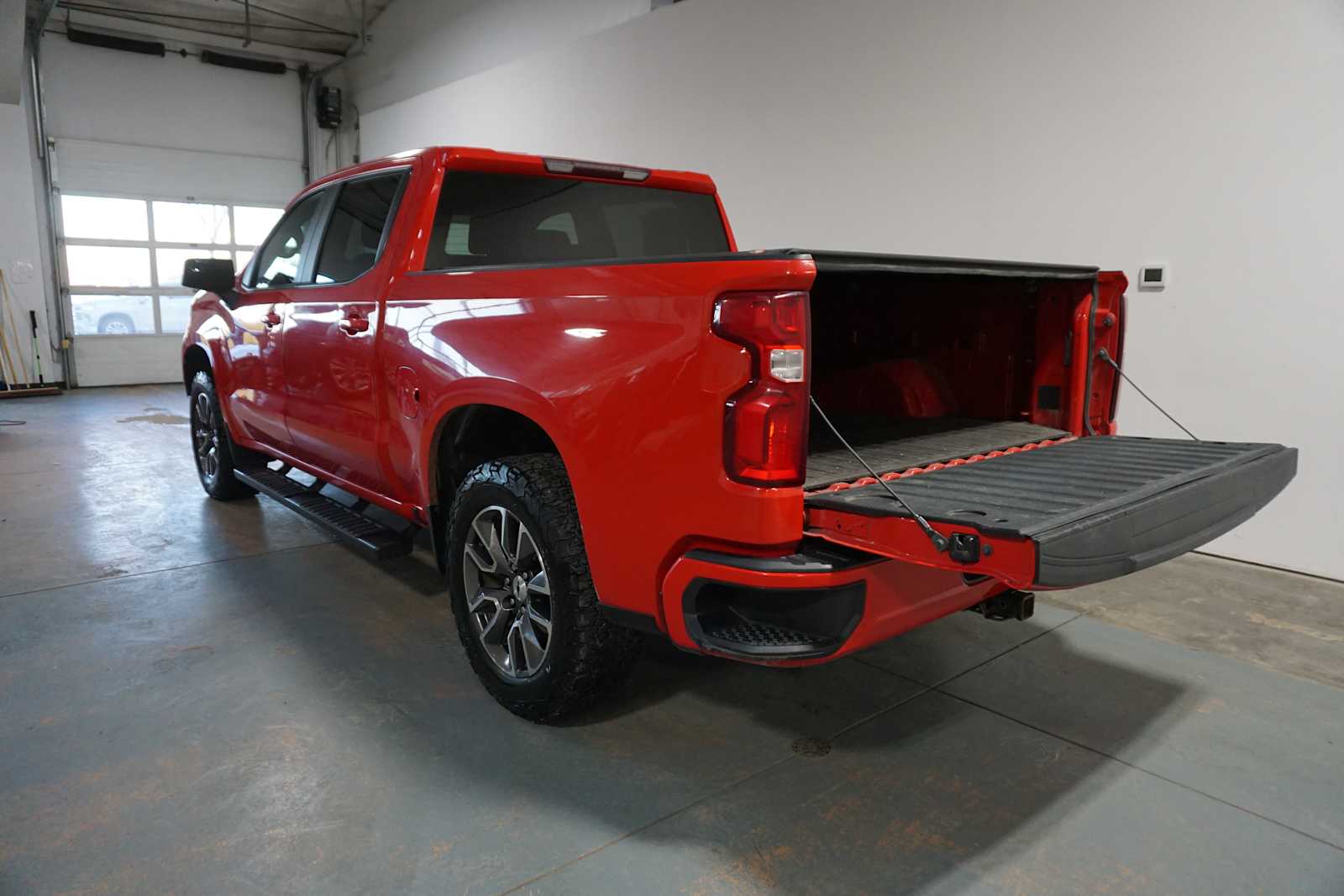 Thumbnail: 2020 Chevrolet Silverado 1500 - 4