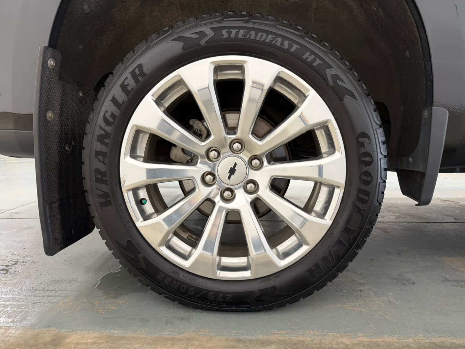 Thumbnail: 2020 Chevrolet Silverado 1500 - 10
