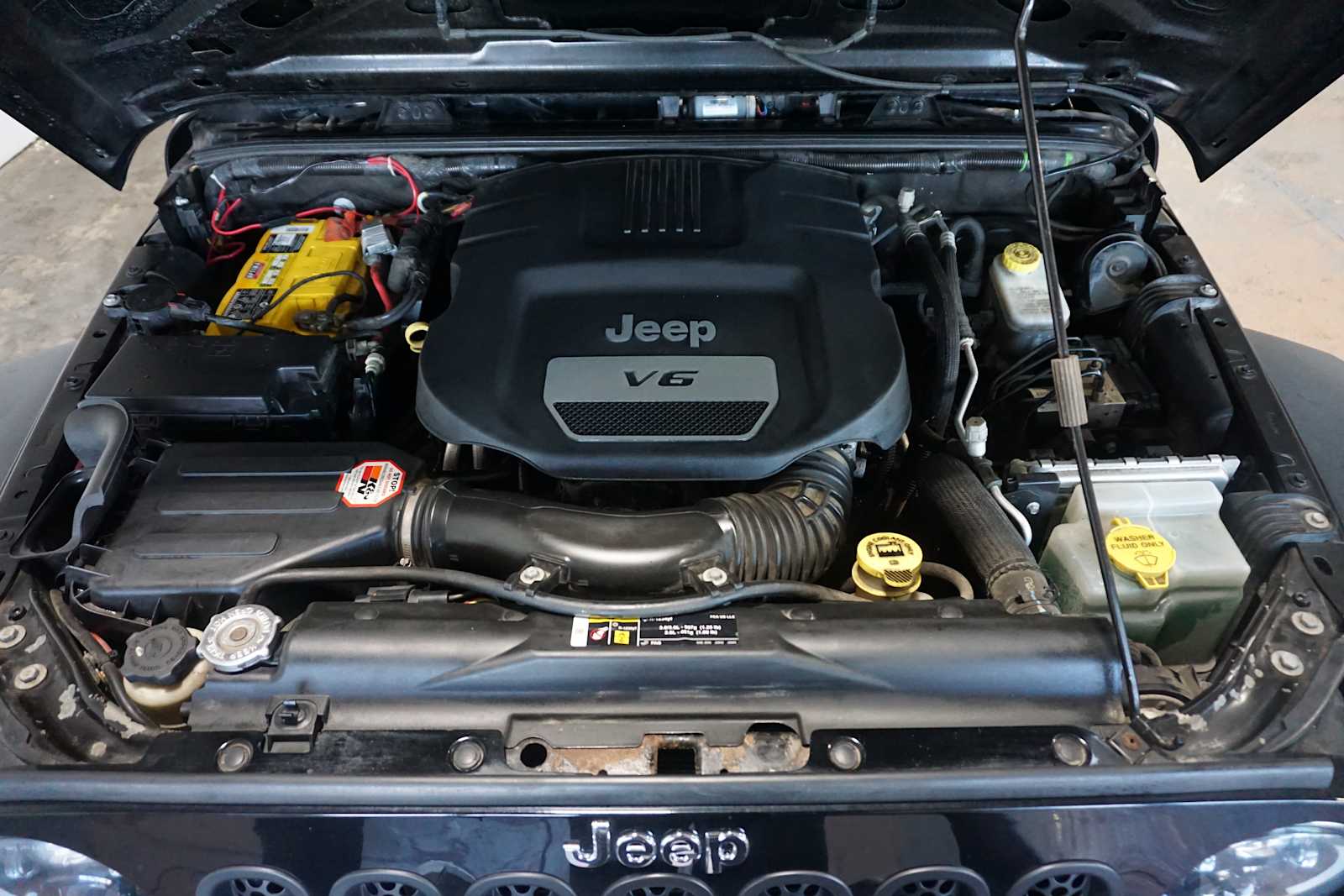 Thumbnail: 2018 Jeep Wrangler - 13