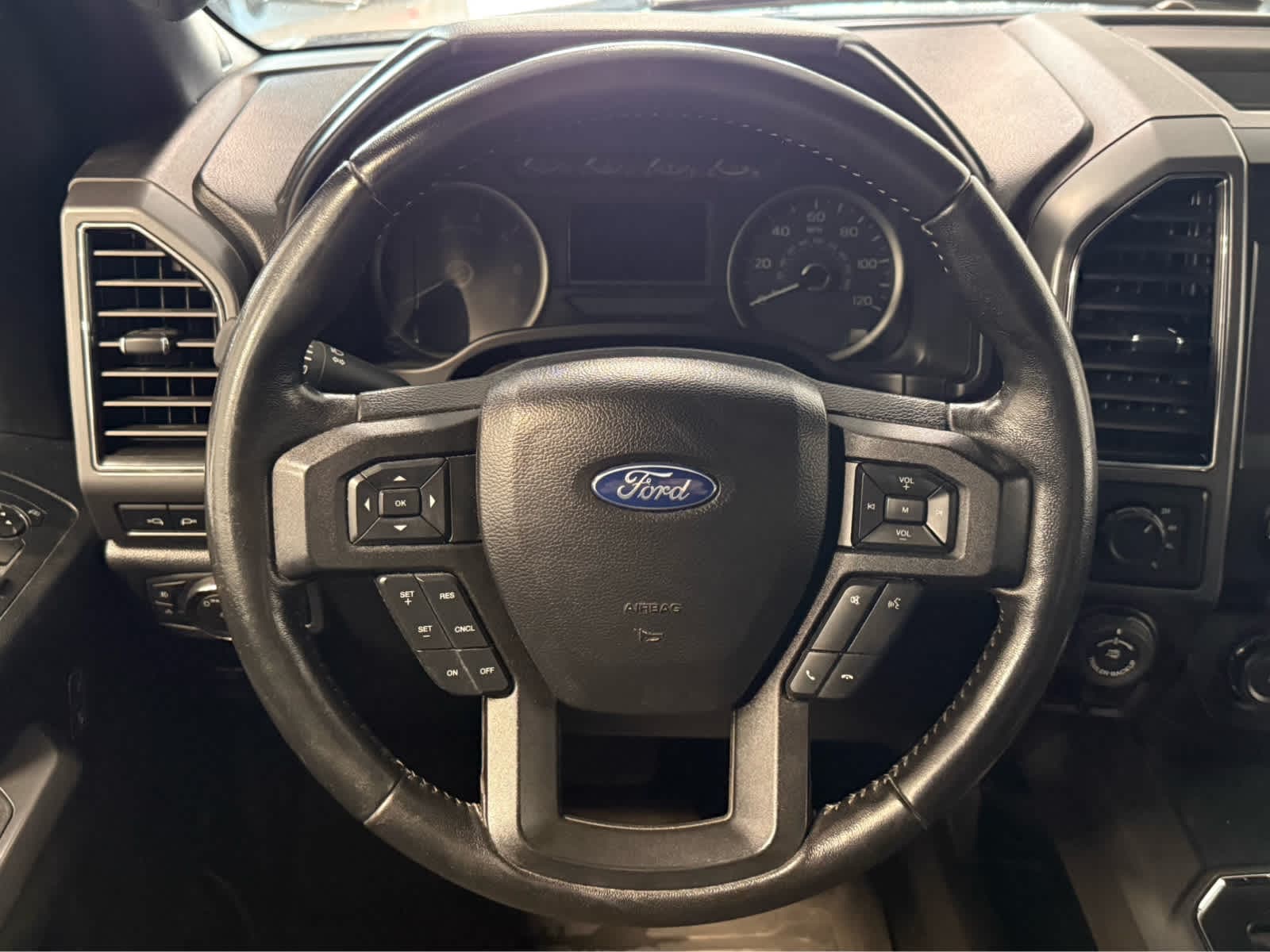 Thumbnail: 2019 Ford F-150 - 17