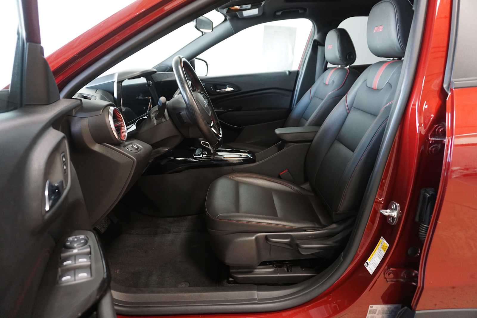 Thumbnail: 2024 Chevrolet Trax - 12