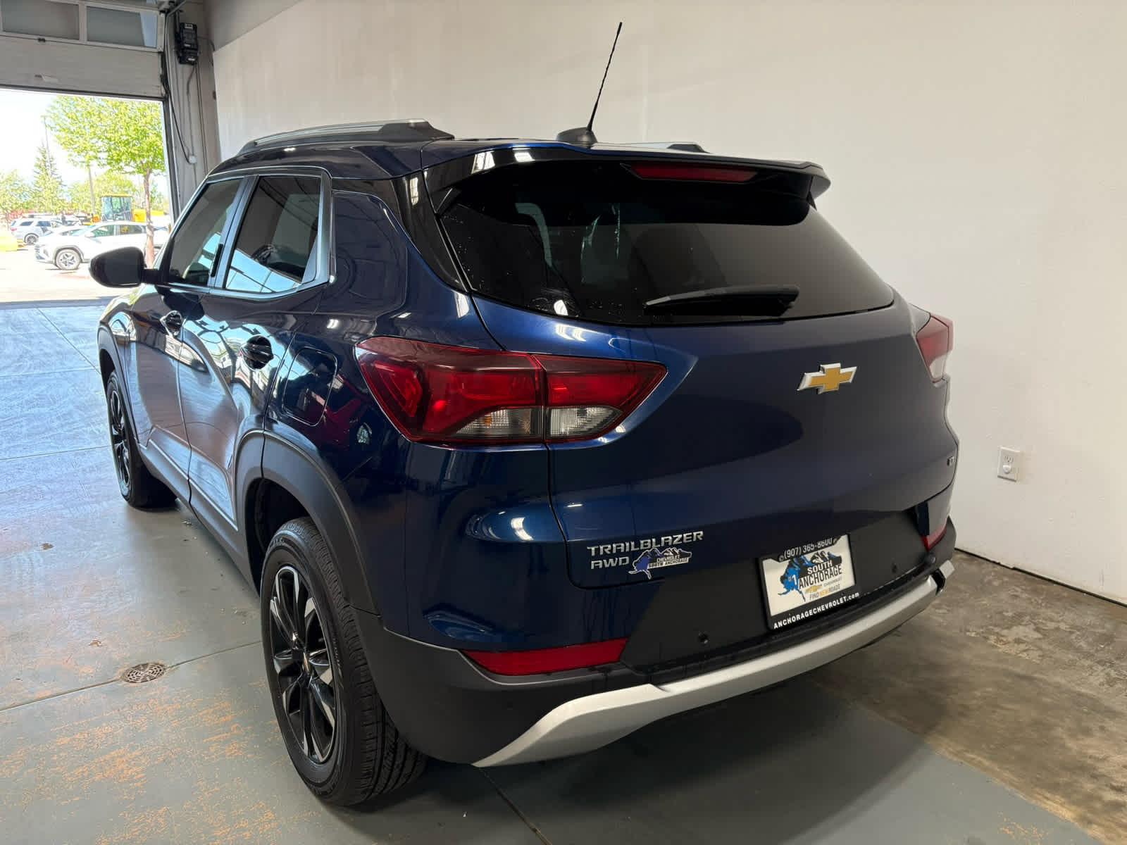 Thumbnail: 2023 Chevrolet TrailBlazer - 3