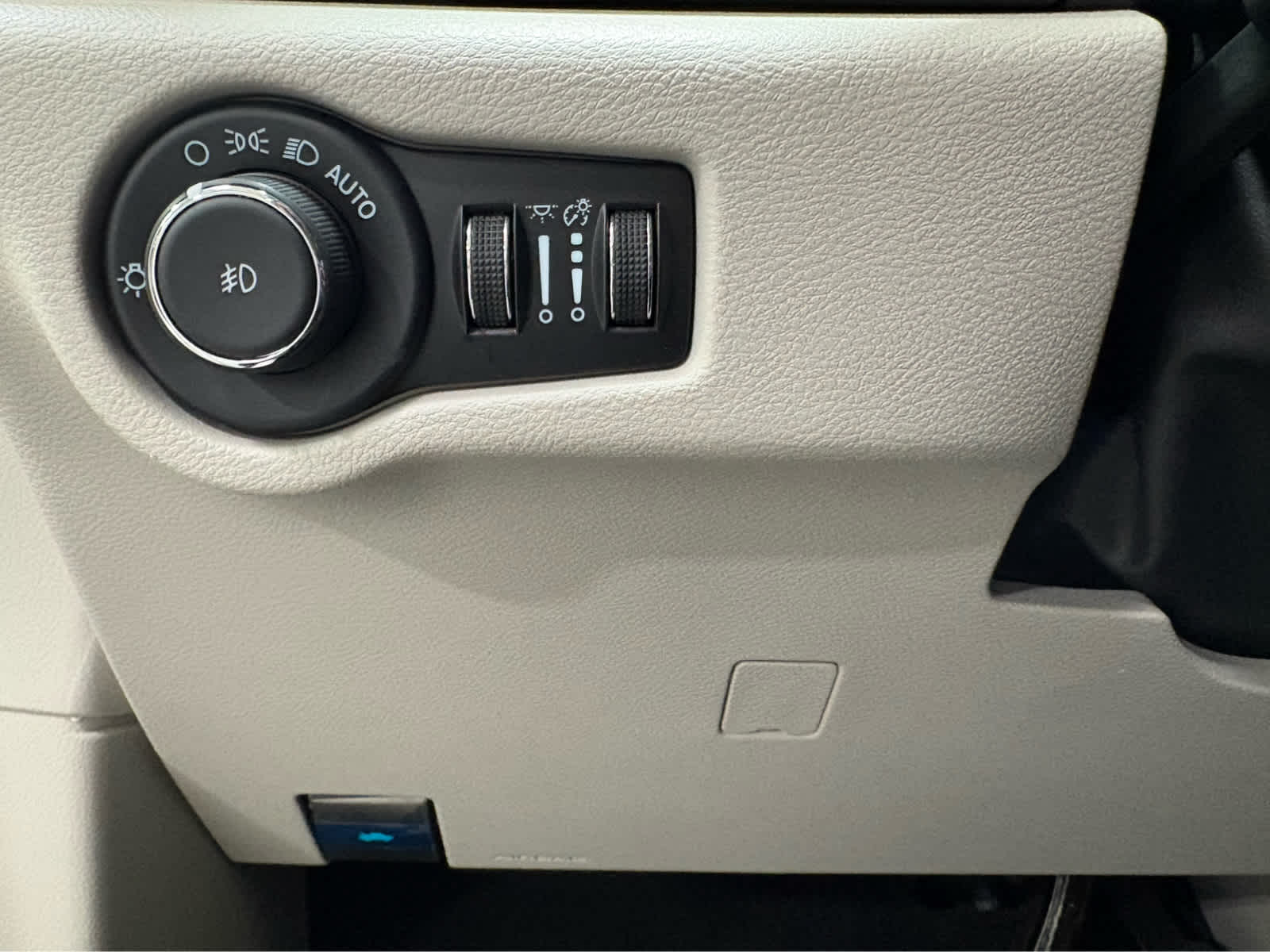 Thumbnail: 2024 Chrysler Pacifica - 29
