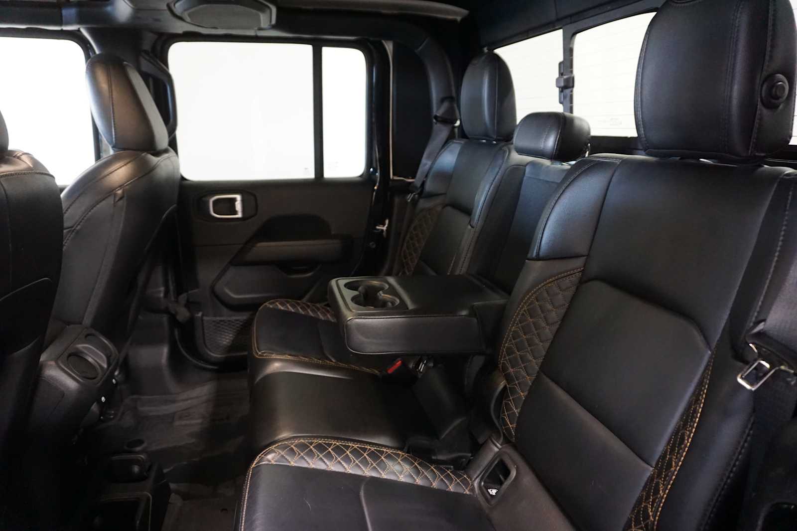 Thumbnail: 2023 Jeep Gladiator - 14