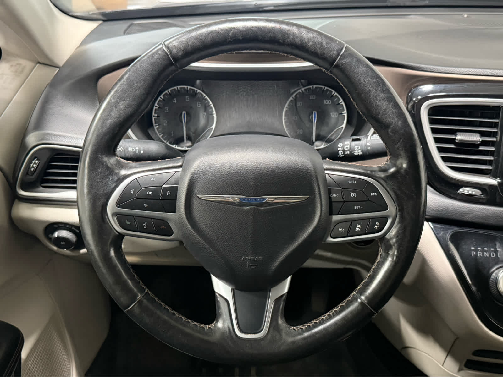 Thumbnail: 2019 Chrysler Pacifica - 18