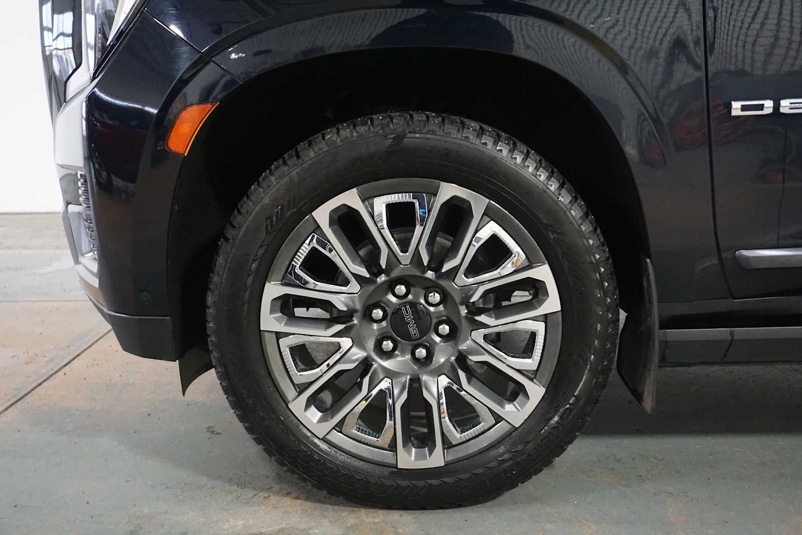 Thumbnail: 2023 GMC Yukon - 8