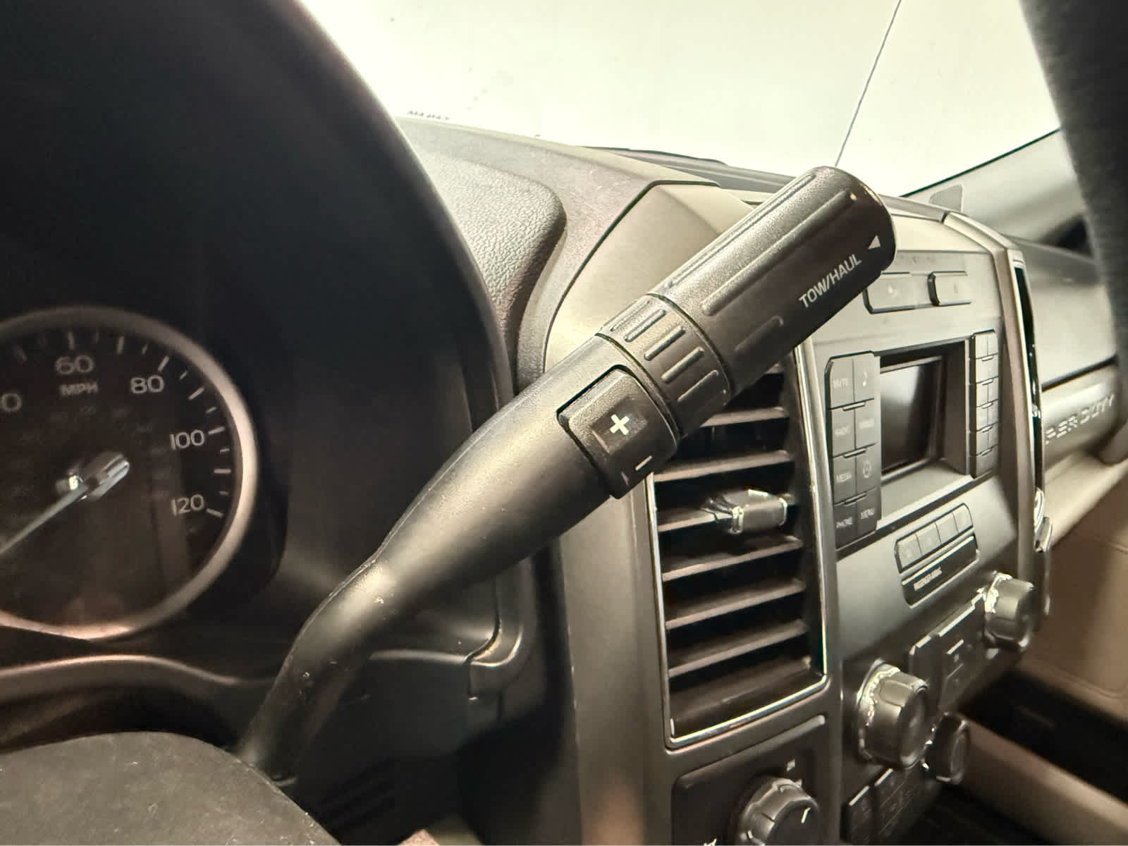 Thumbnail: 2019 Ford F-350 - 23