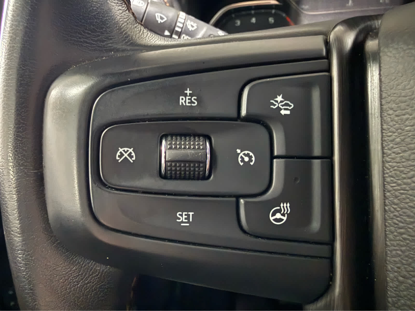 Thumbnail: 2022 GMC Sierra 3500 - 19