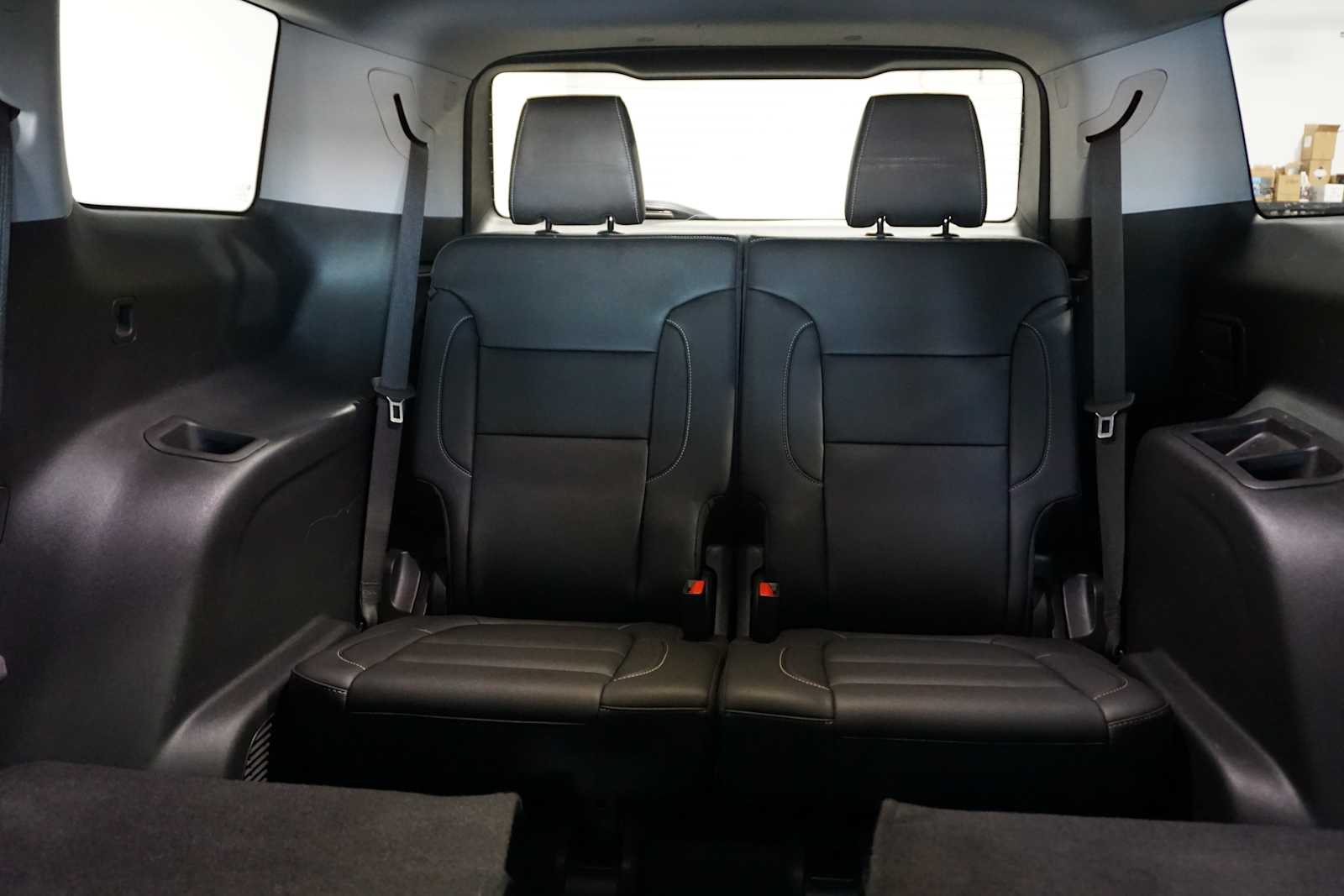 Thumbnail: 2023 GMC Acadia - 16