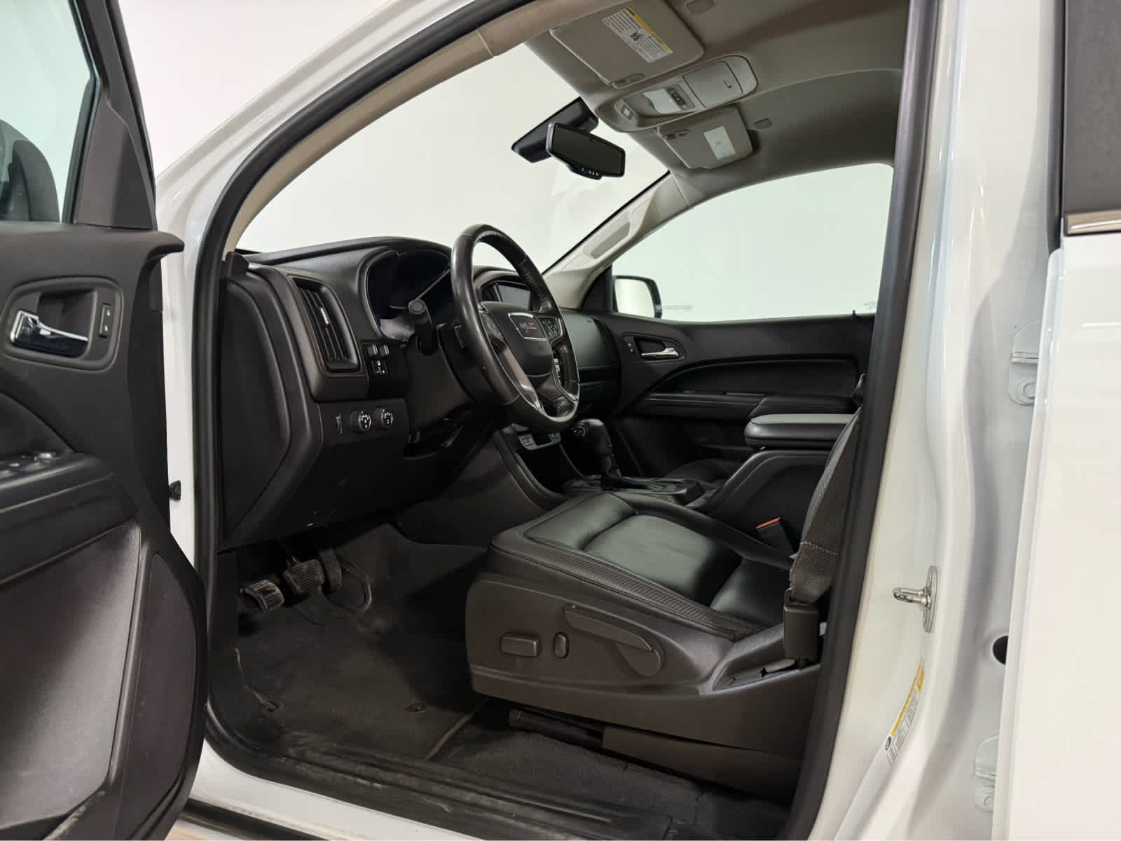 Thumbnail: 2019 GMC Canyon - 13