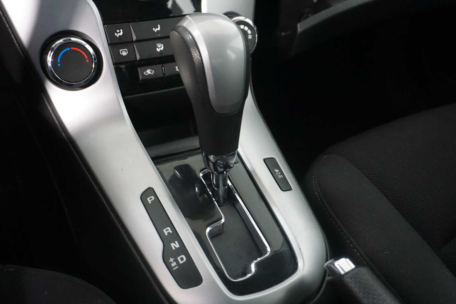 Thumbnail: 2016 Chevrolet Cruze - 23