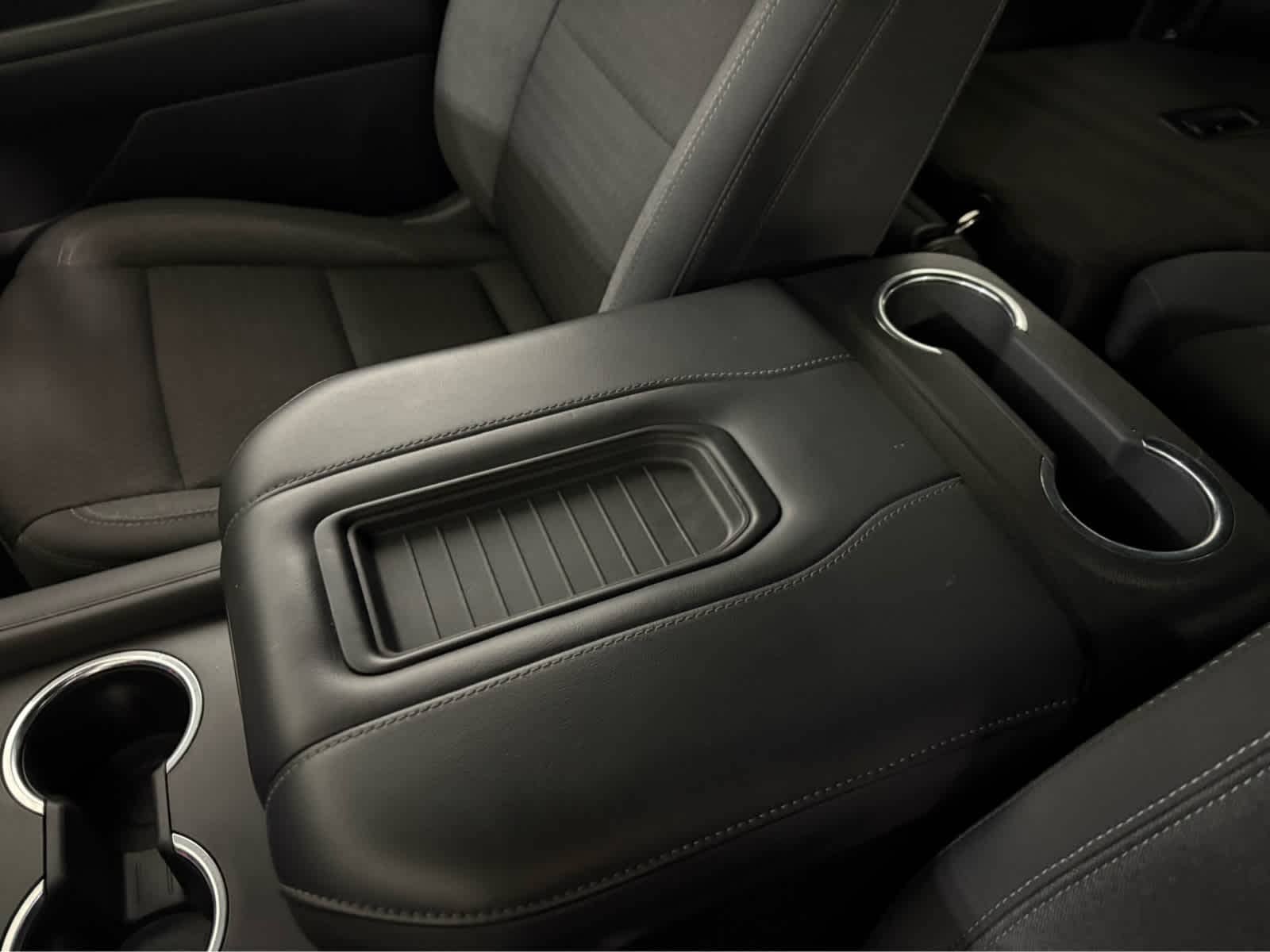 Thumbnail: 2024 GMC Yukon XL - 29