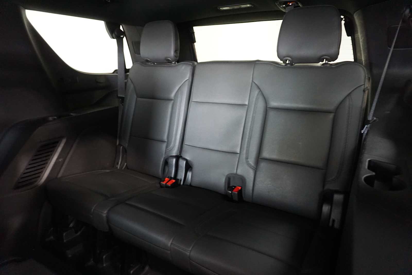 Thumbnail: 2023 Chevrolet Tahoe - 17