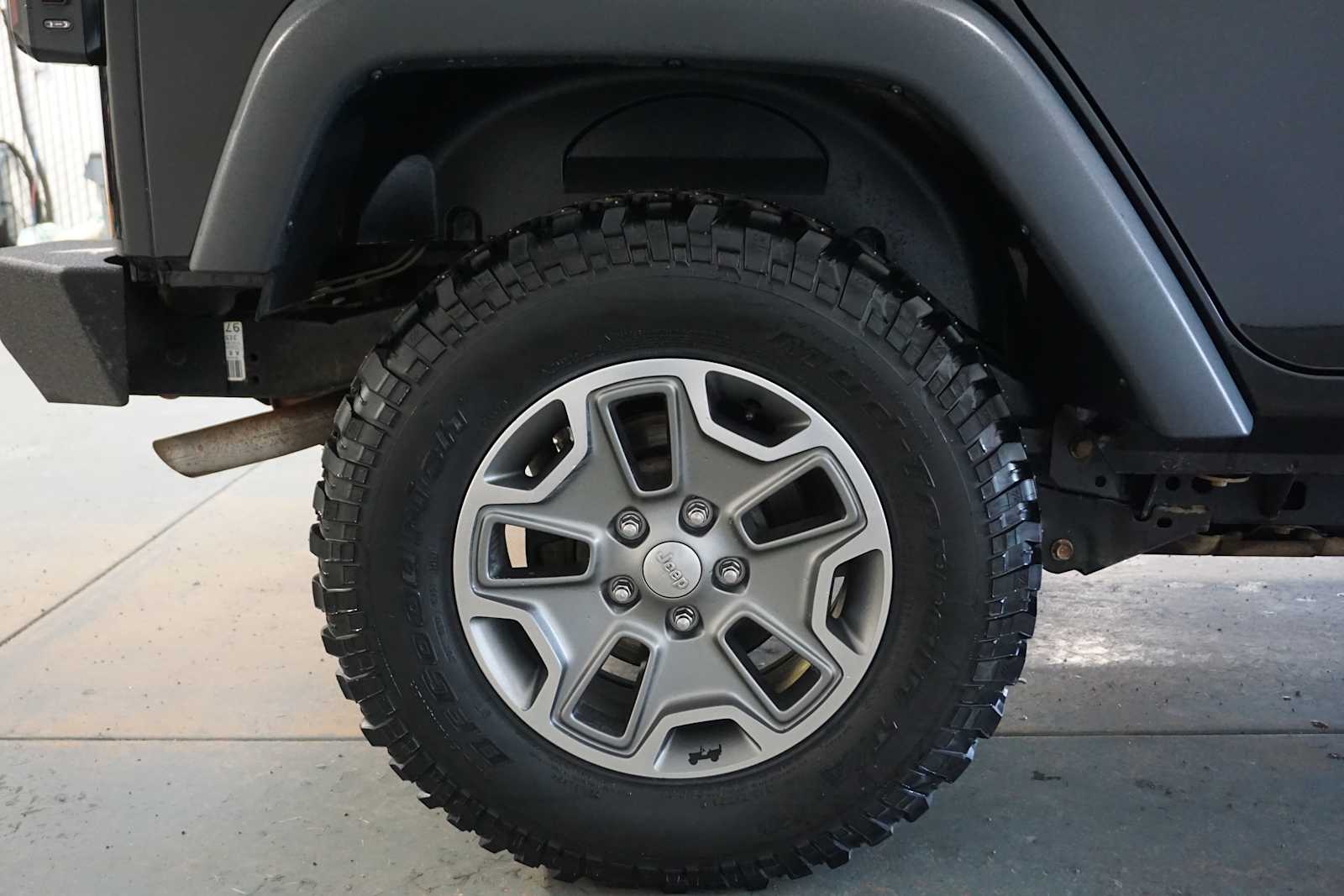 Thumbnail: 2018 Jeep Wrangler - 11