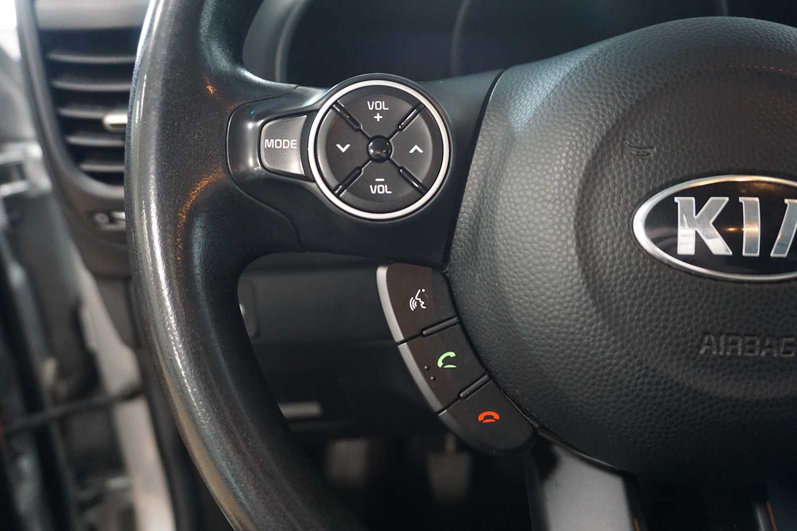 Thumbnail: 2018 Kia Soul - 22