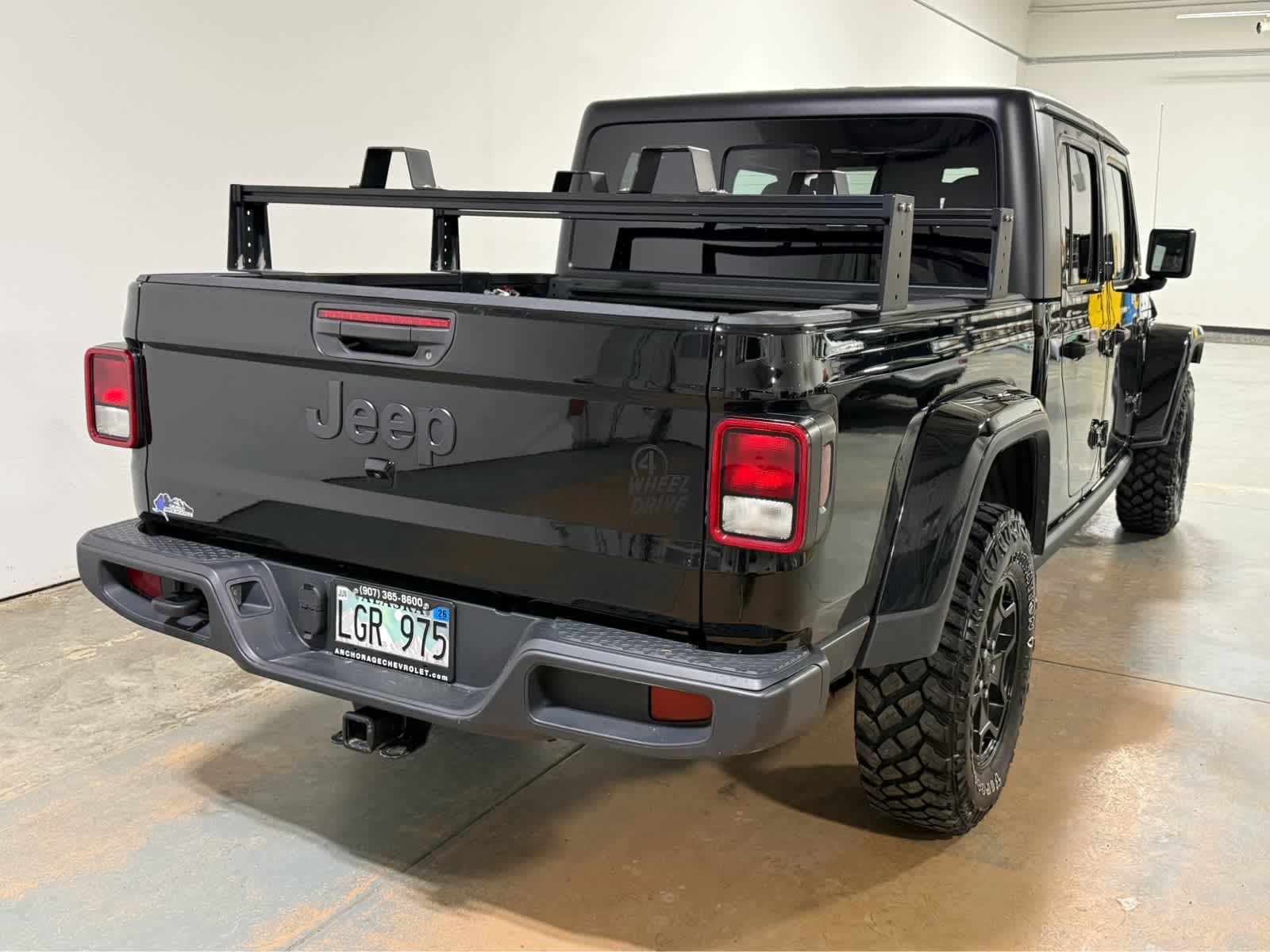 Thumbnail: 2022 Jeep Gladiator - 7