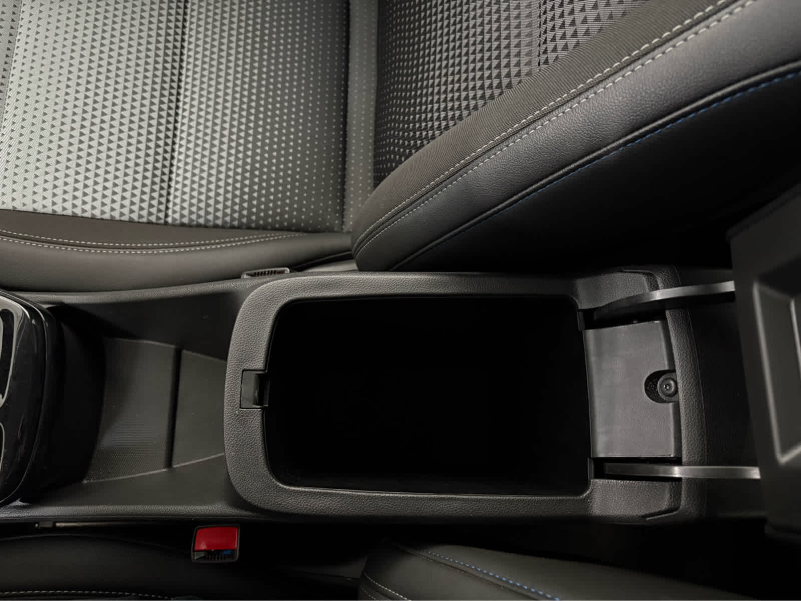 Thumbnail: 2025 Chevrolet Trax - 15