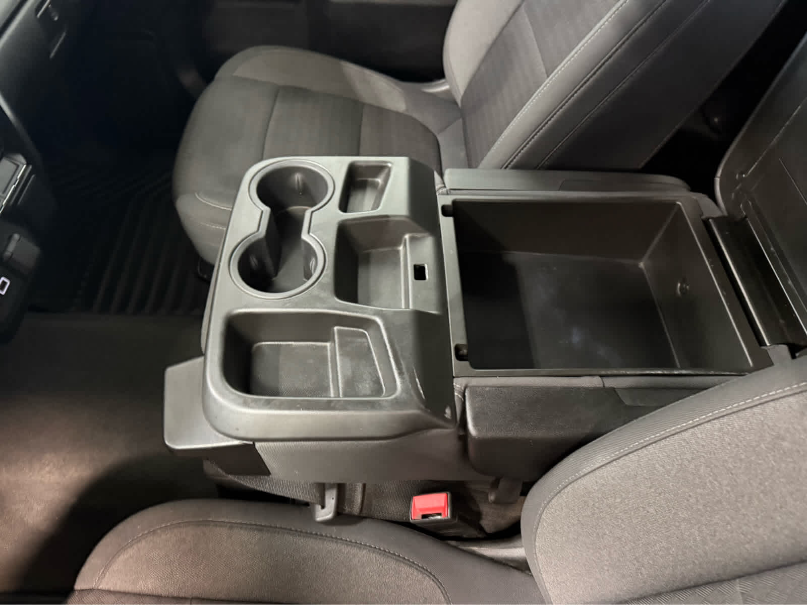 Thumbnail: 2022 GMC Sierra 1500 - 25