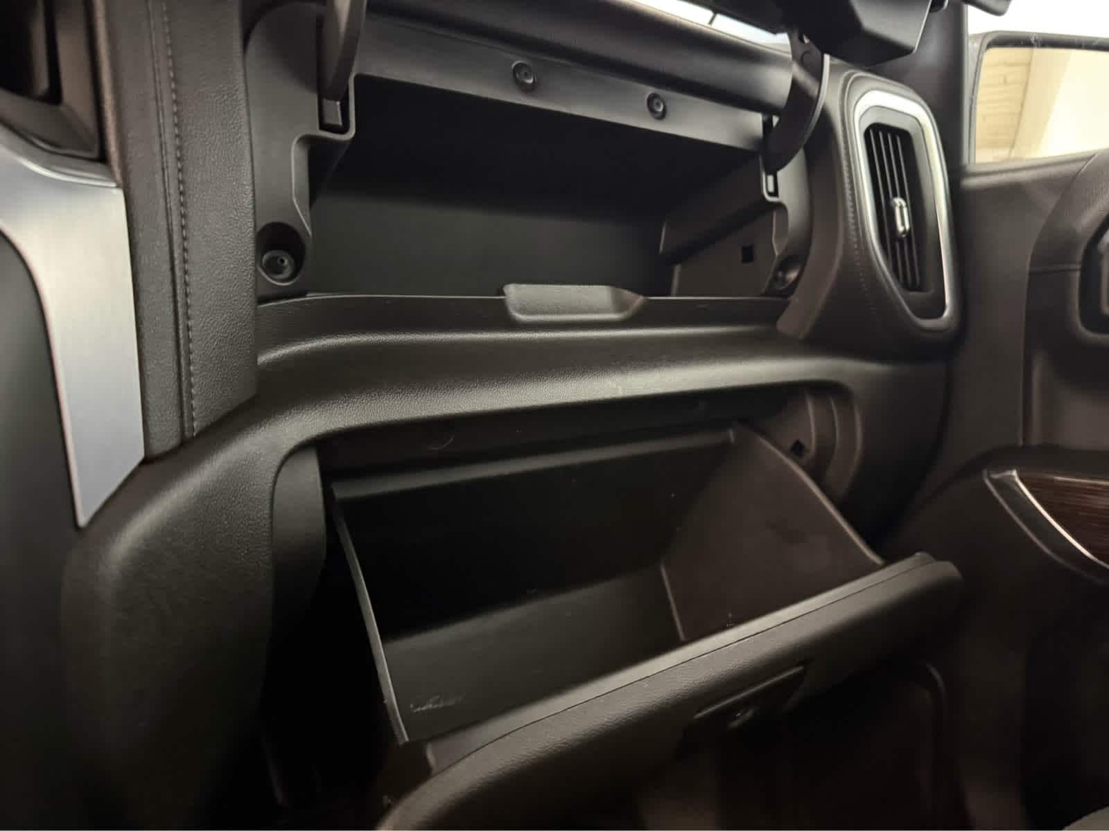 Thumbnail: 2022 GMC Sierra 1500 - 23