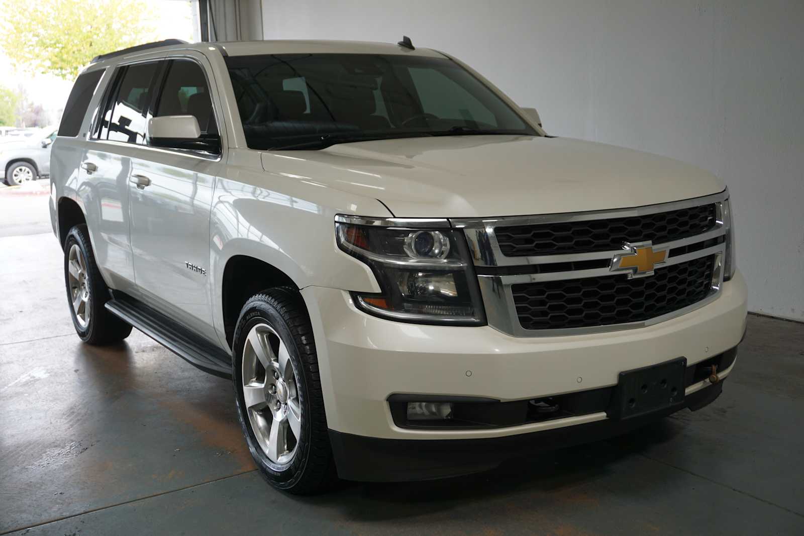 Thumbnail: 2015 Chevrolet Tahoe - 5