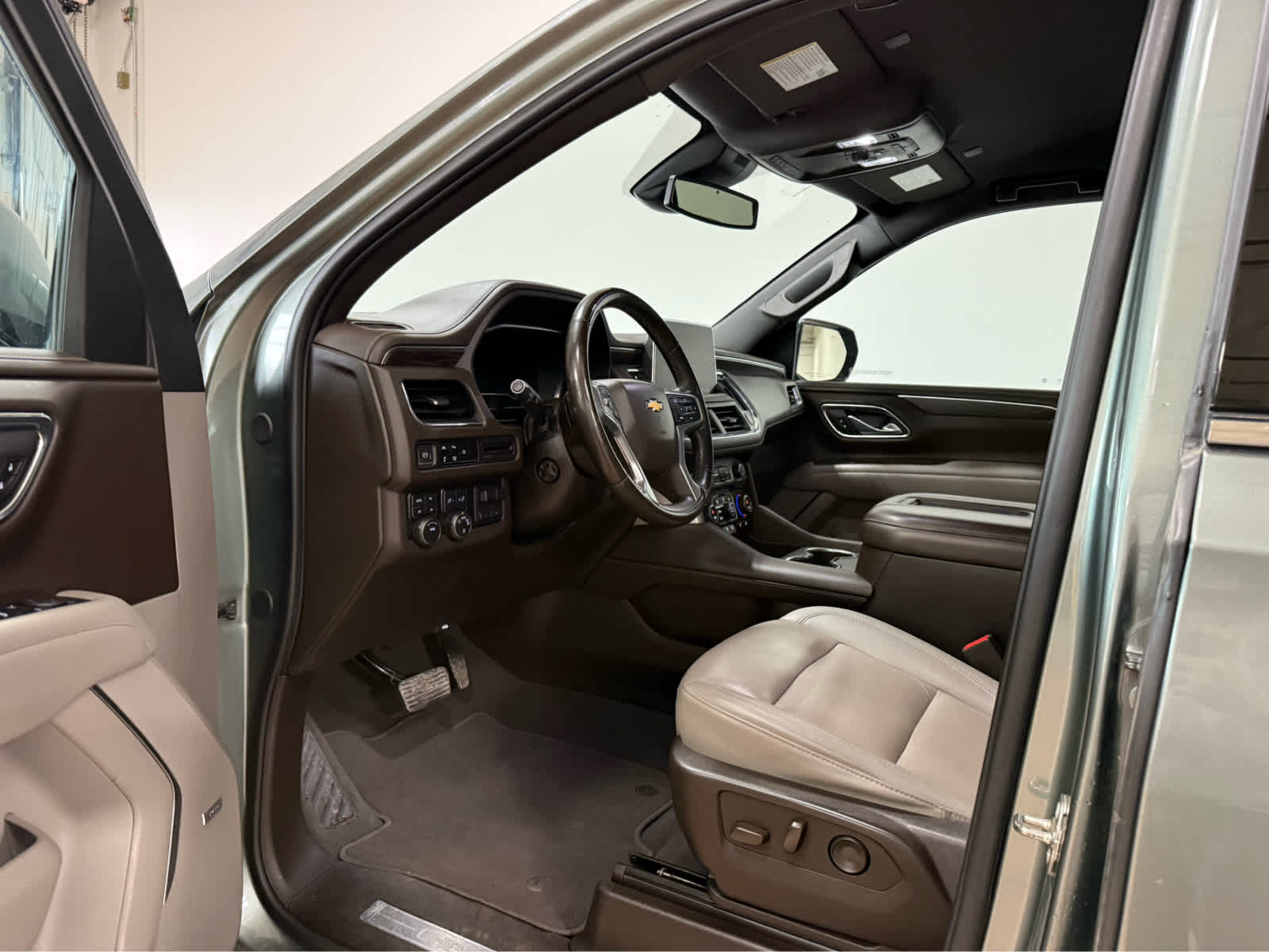 Thumbnail: 2024 Chevrolet Suburban - 13