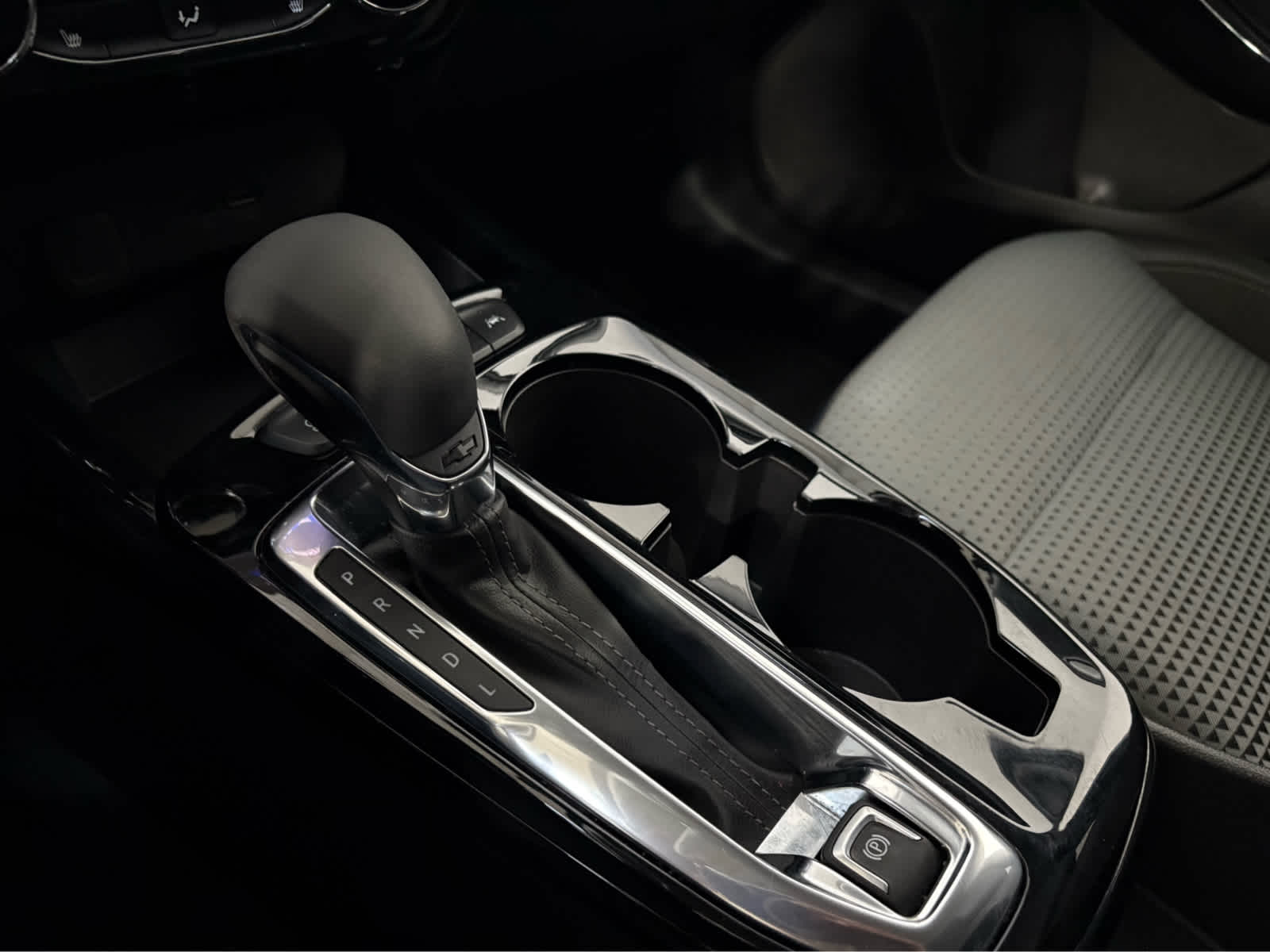 Thumbnail: 2025 Chevrolet Trax - 24