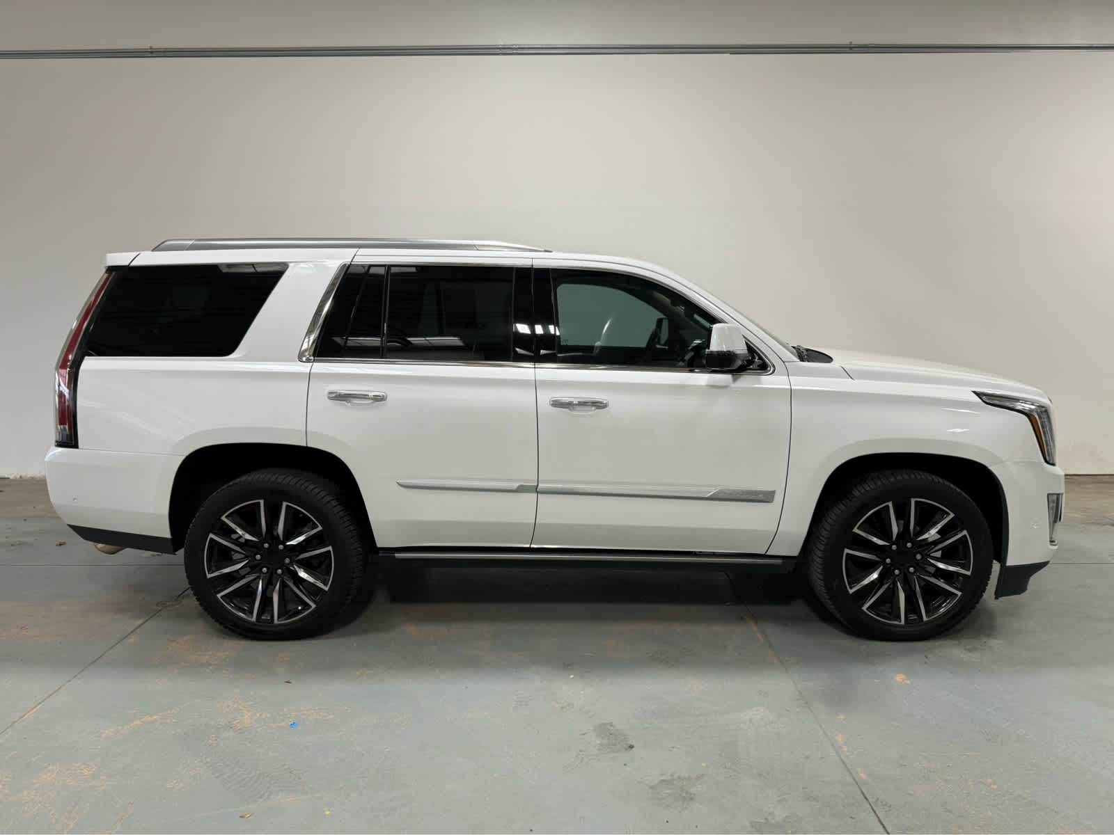 Thumbnail: 2020 Cadillac Escalade - 7